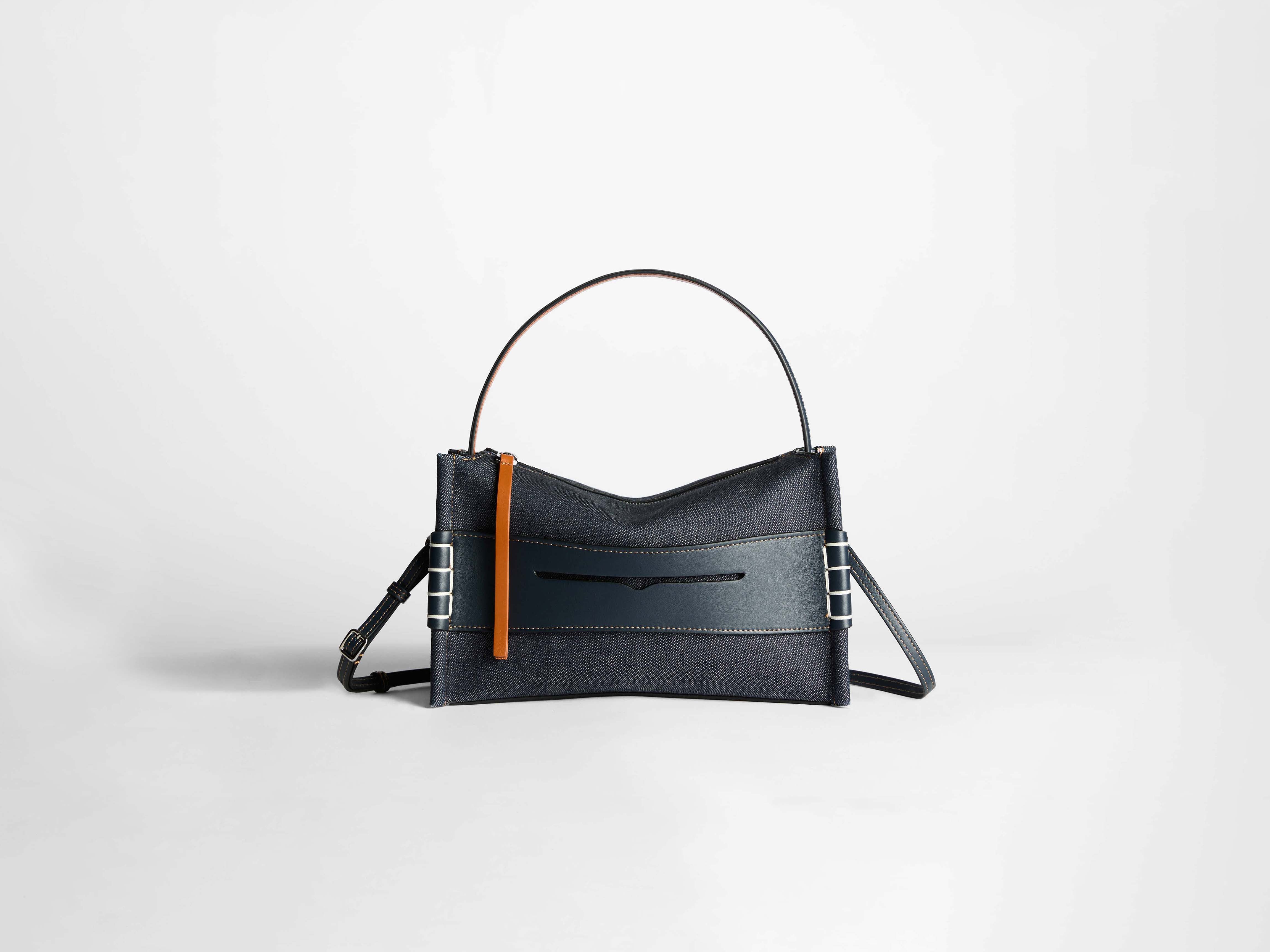 LOAFER BAG IN INDIGO DENIM in INDIGO HB0716FA0495870O/S | JW