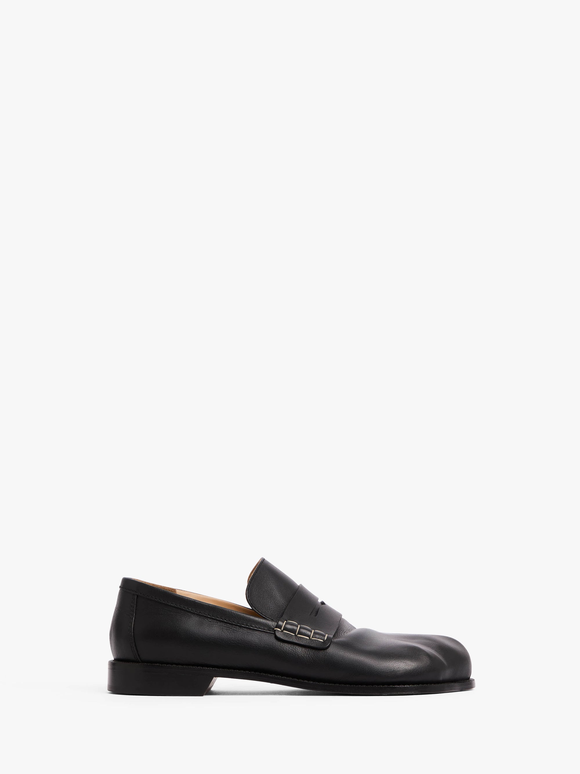 PAW LOAFER MOCCASIN