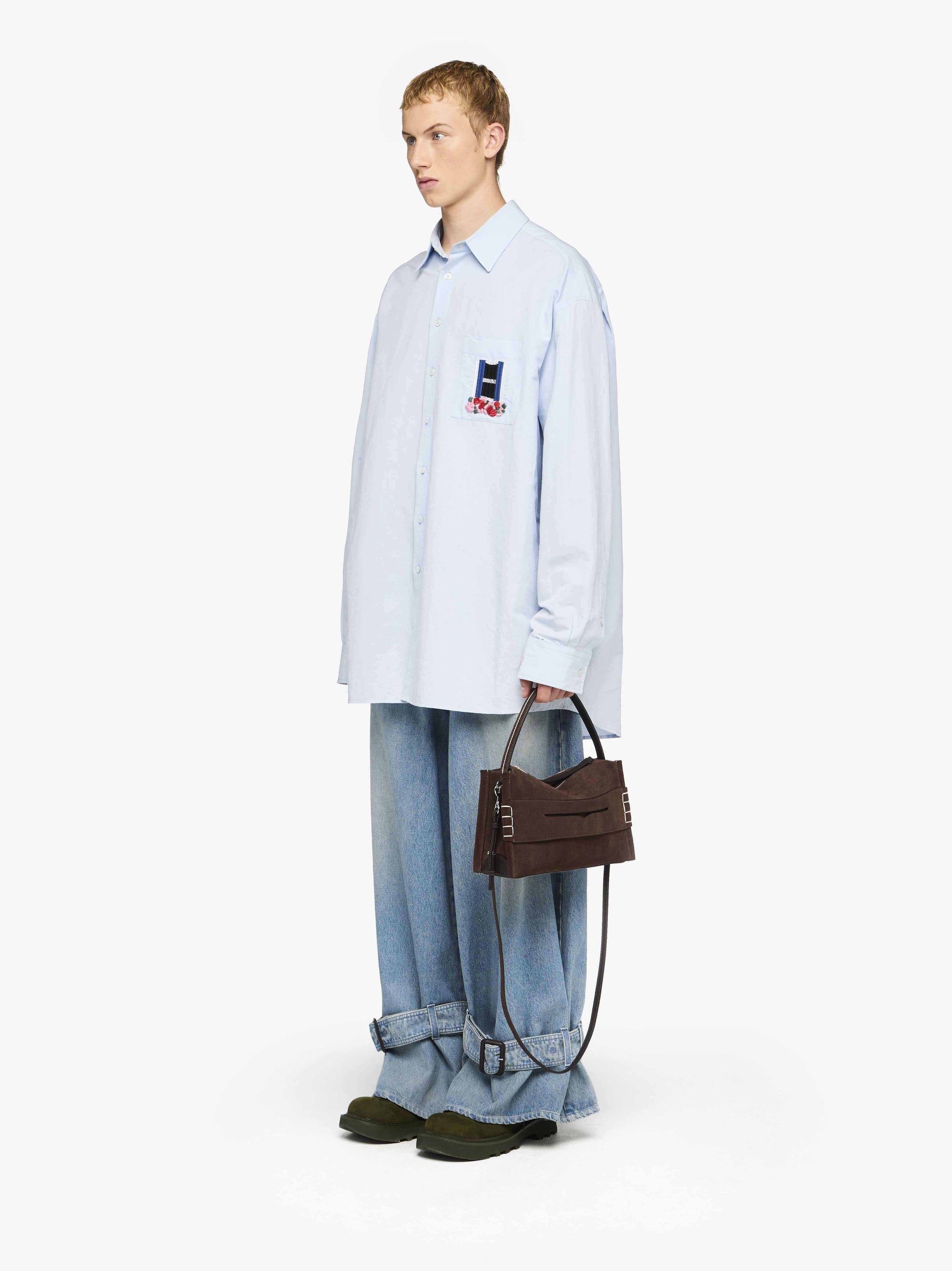 CAMICIA CON RICAMO WINDOW