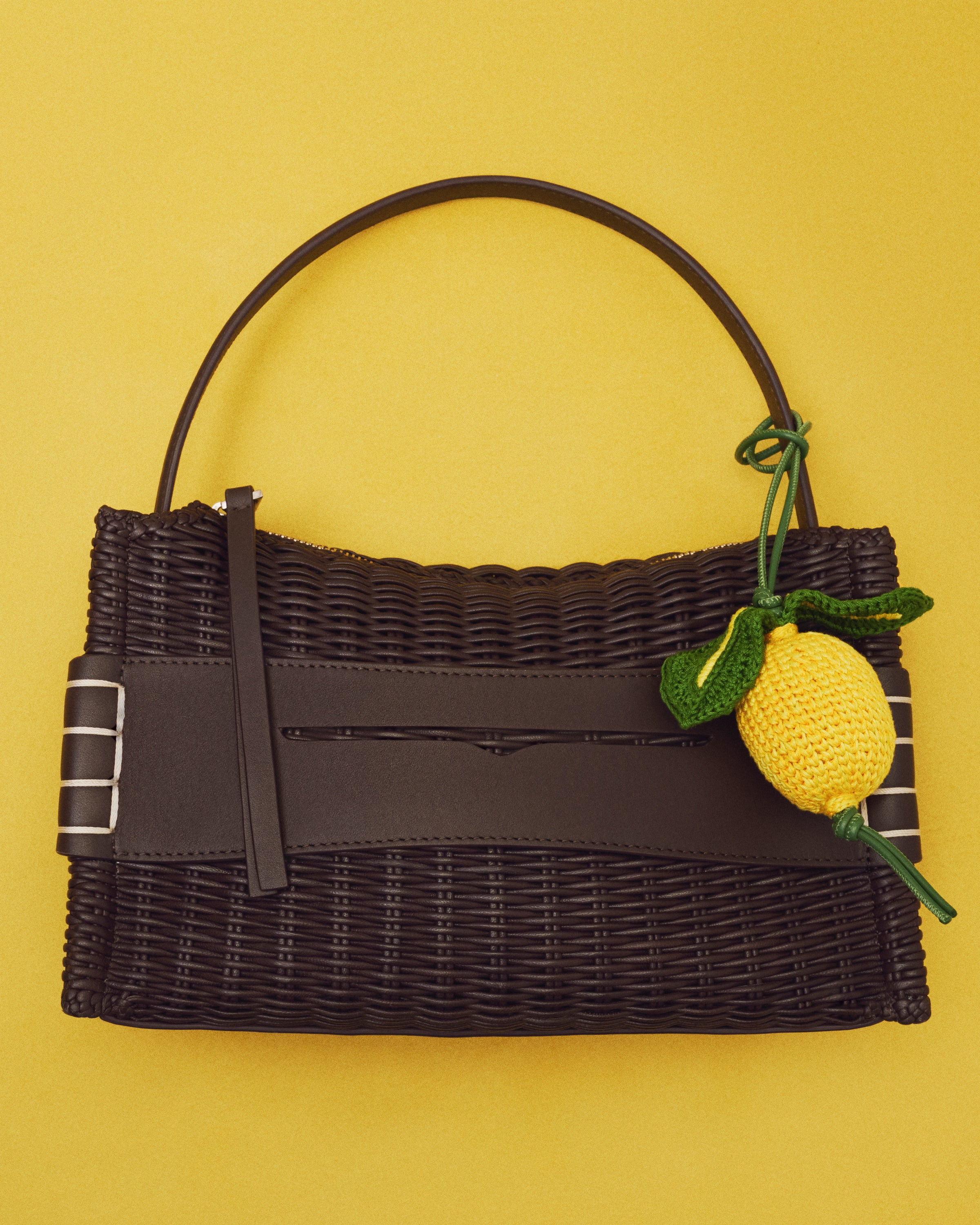 LOAFER BAG IN CHOCOLATE BROWN WOVEN LEATHER