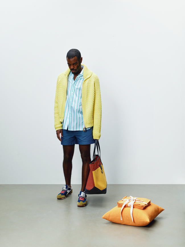 MENS CABLE FRONT ZIP JUMPER IN BRIGHT YELLOW