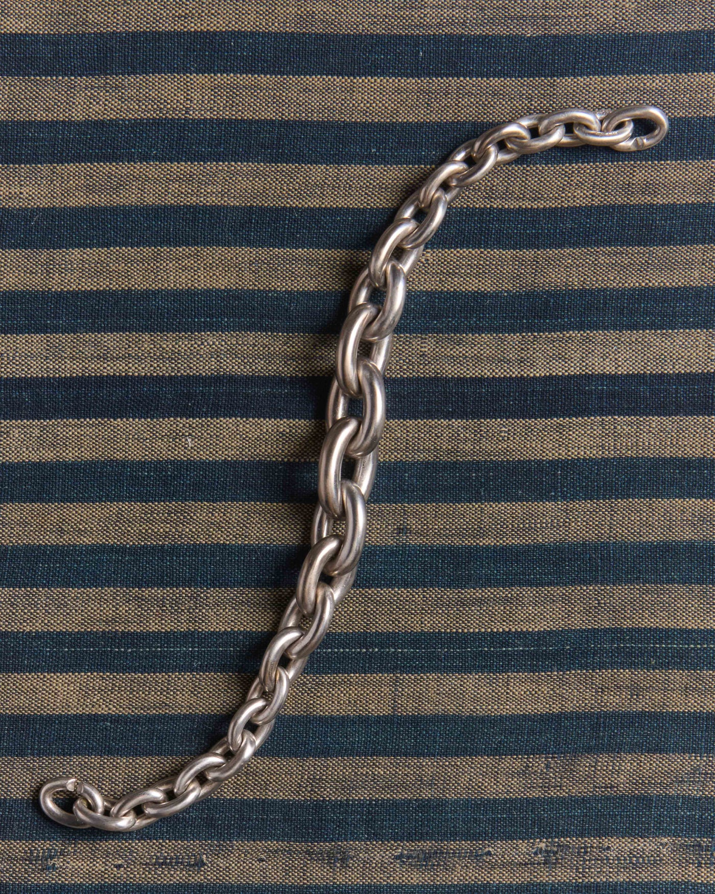 CHAIN-LINK BRACELET IN 18KT WHITE GOLD
