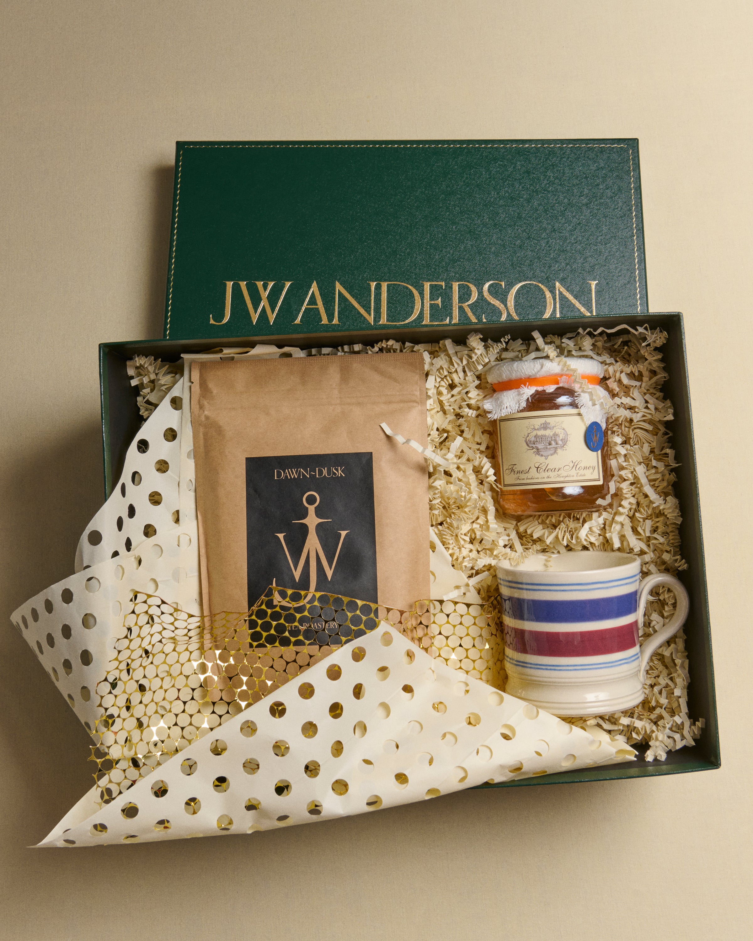 NICHOLAS MOSSE SHAMROCK MUG IN BLUE & BURGUNDY