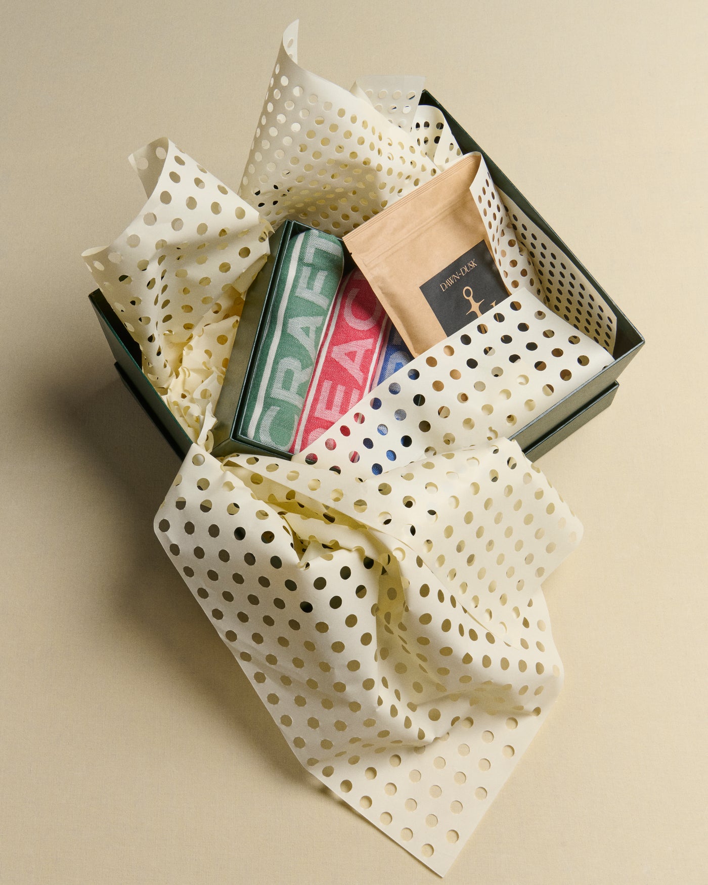 SET OF IRISH LINEN TEA TOWELS IN MULTI