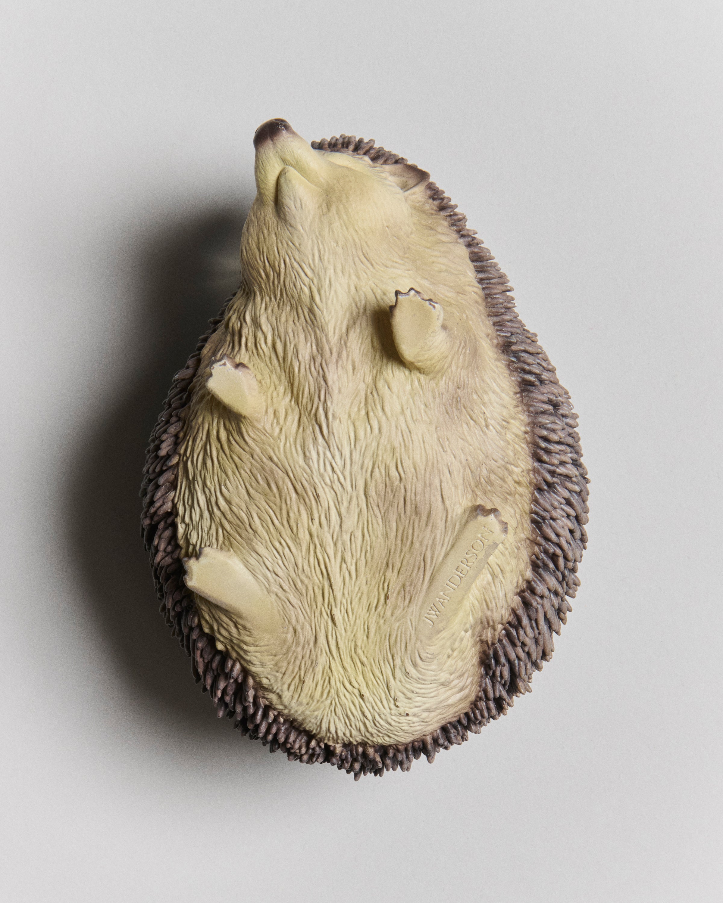 HEDGEHOG CLUTCH IN BROWN