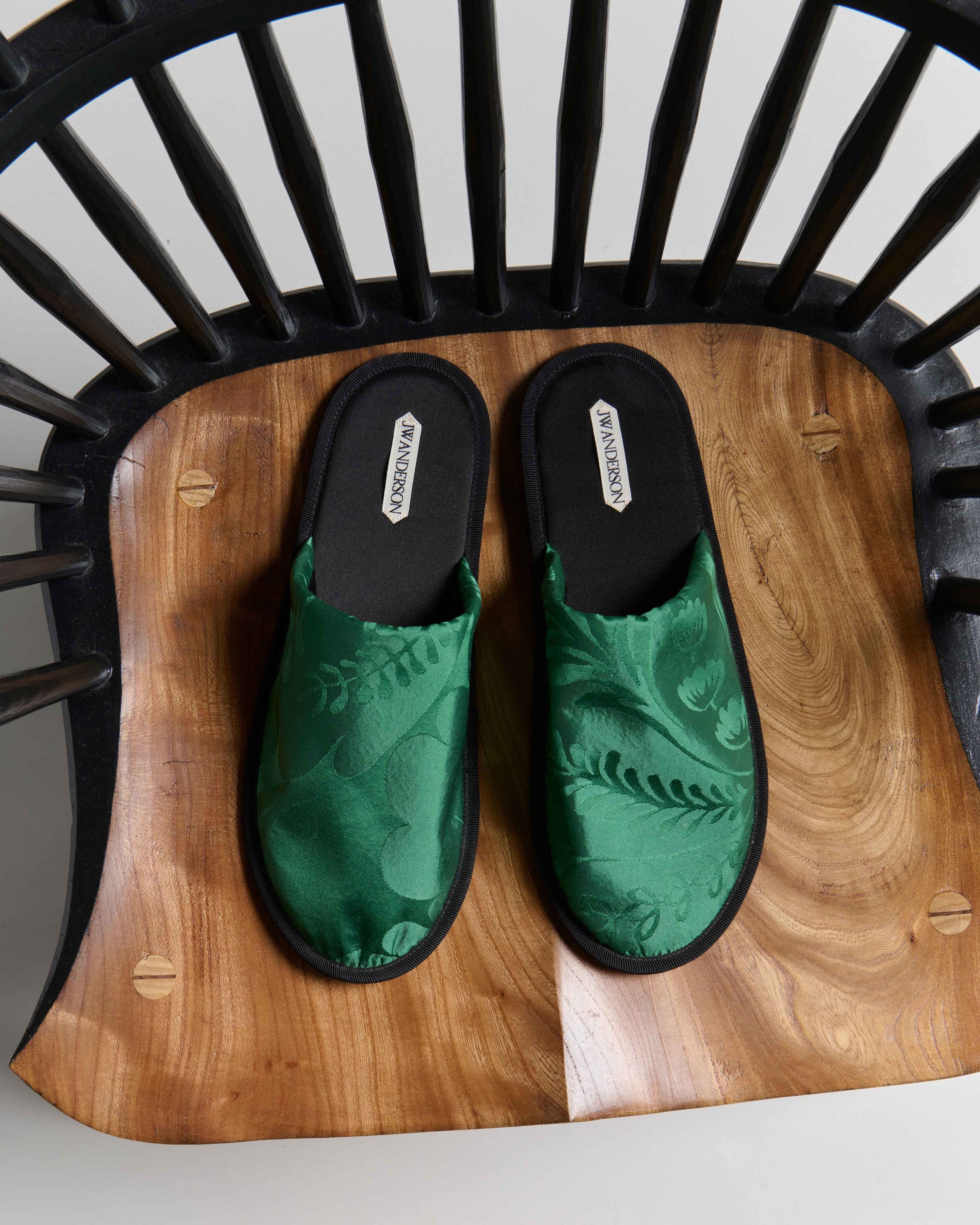 MENS CLOSE TOE SLIDES IN EMERALD