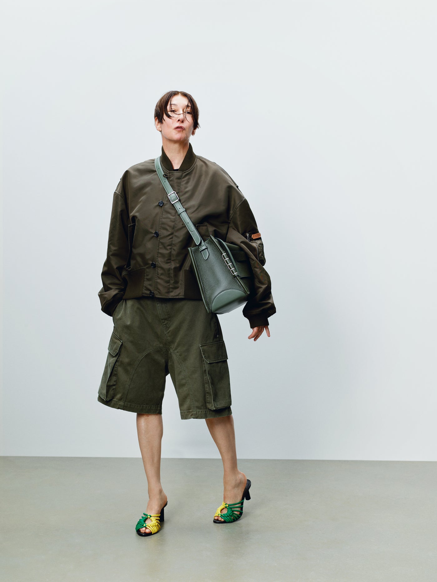 WOMENS OVERSIZED TIPPED HEM BOMBER JACKET IN MILITARY GREEN