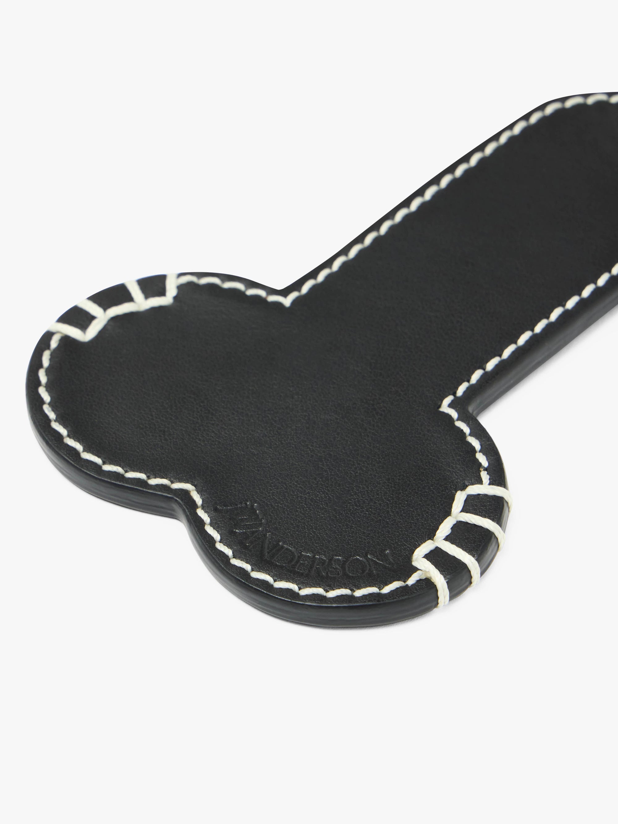 CONTRAST TOPSTITCH LEATHER PENIS KEYRING