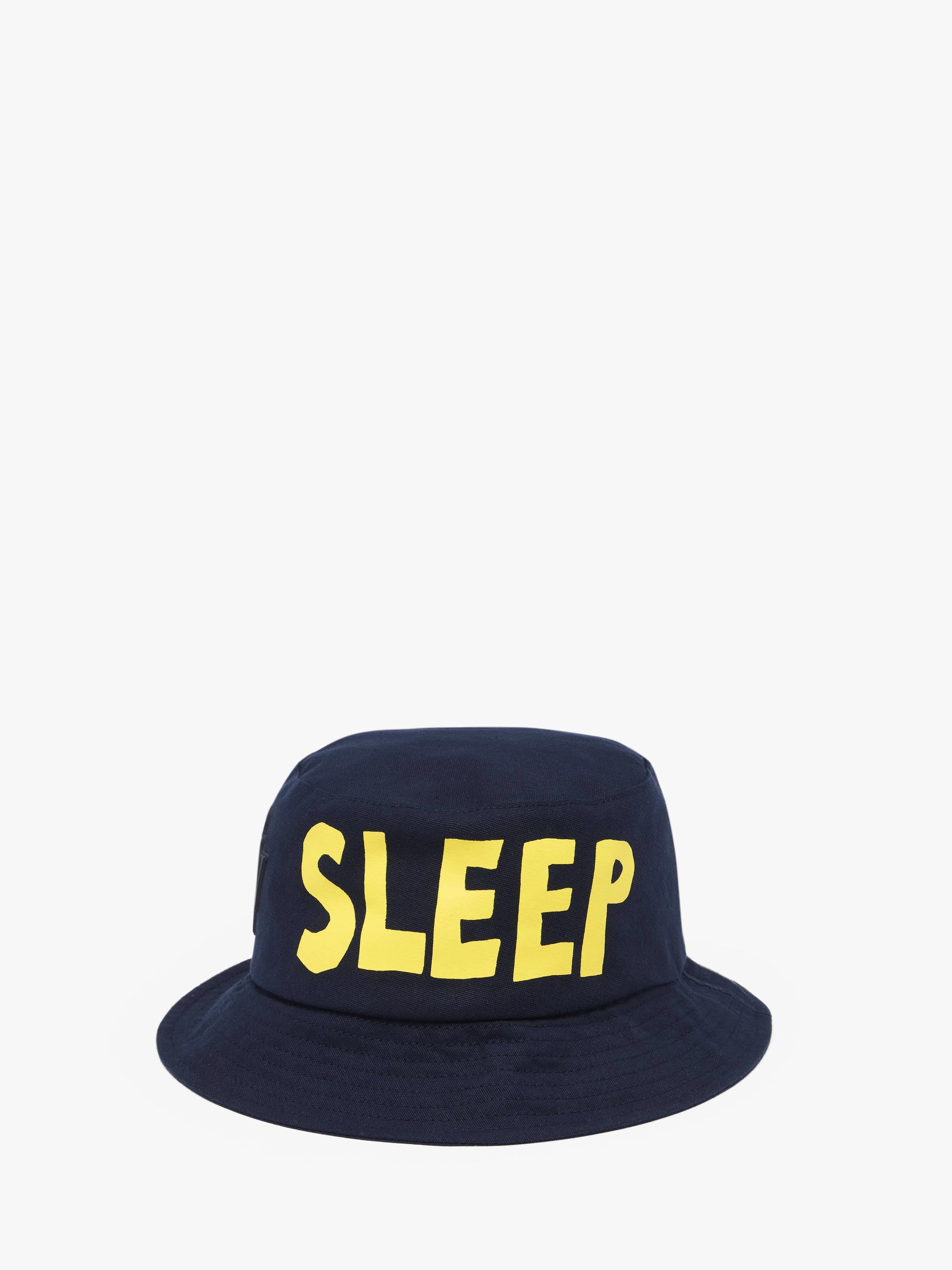 REAL SLEEP' SLOGAN BUCKET HAT