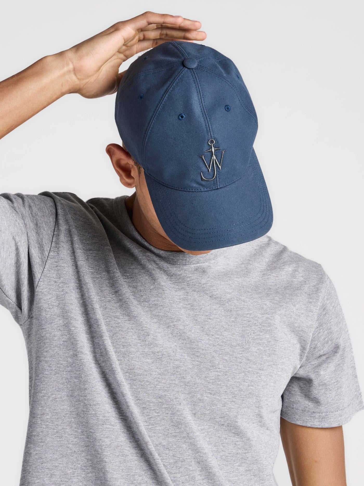 WAXED COTTON BASEBALL CAP IN DARK BLUE