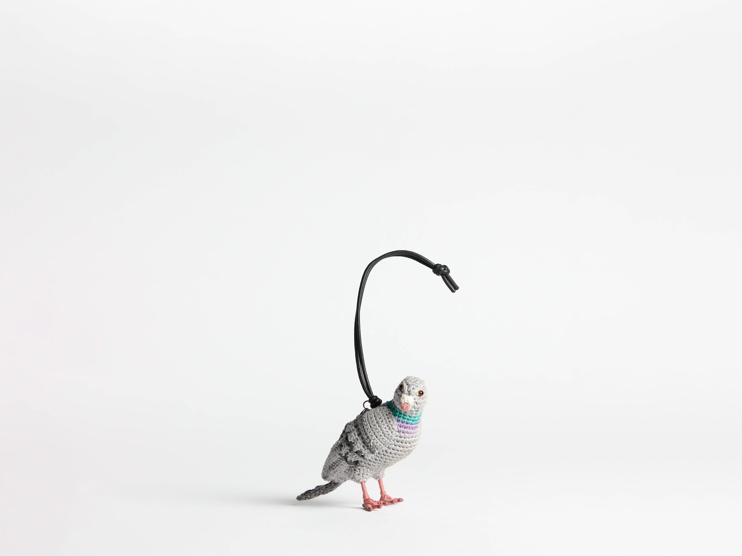 pigeon charm grey Product Front 1