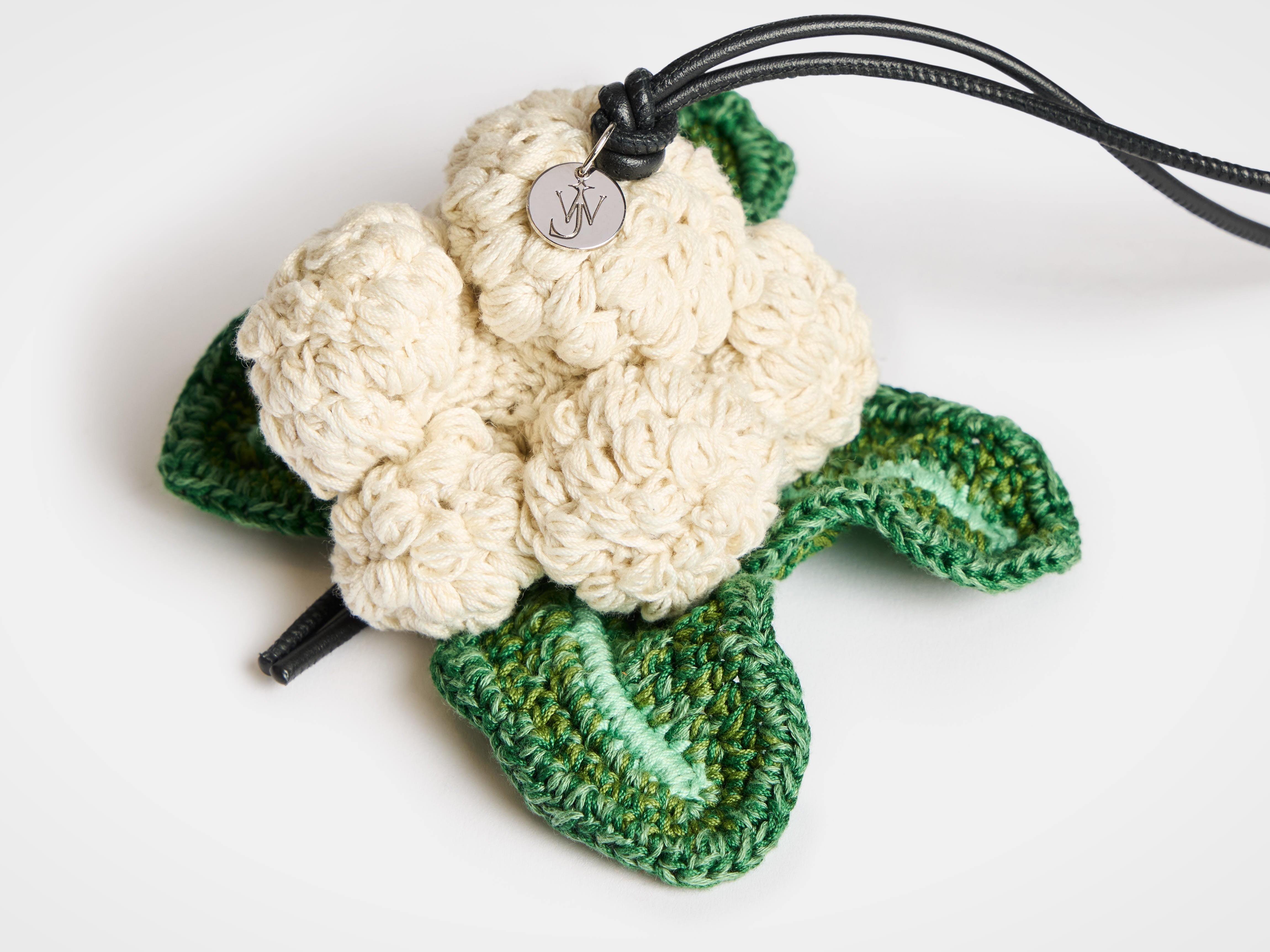 HAND-CROCHETED CAULIFLOWER CHARM in OFF WHITE AC0425FA0496002O/S