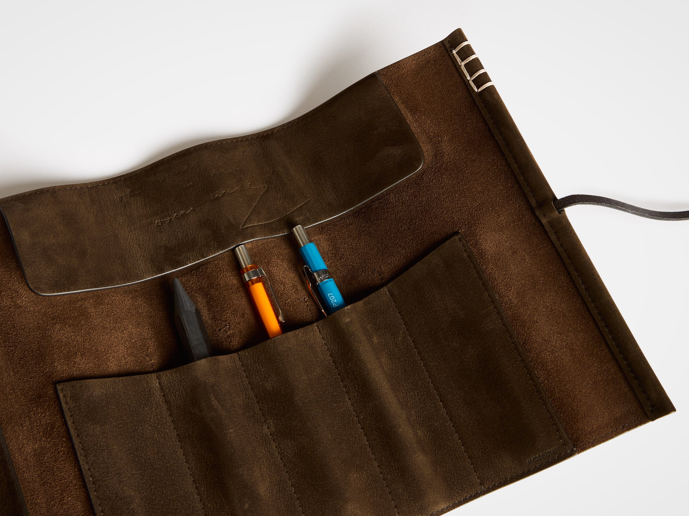 pen roll case dark brown Product Back 3