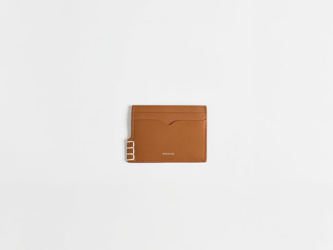 LEATHER LOAFER CARD HOLDER IN TAN