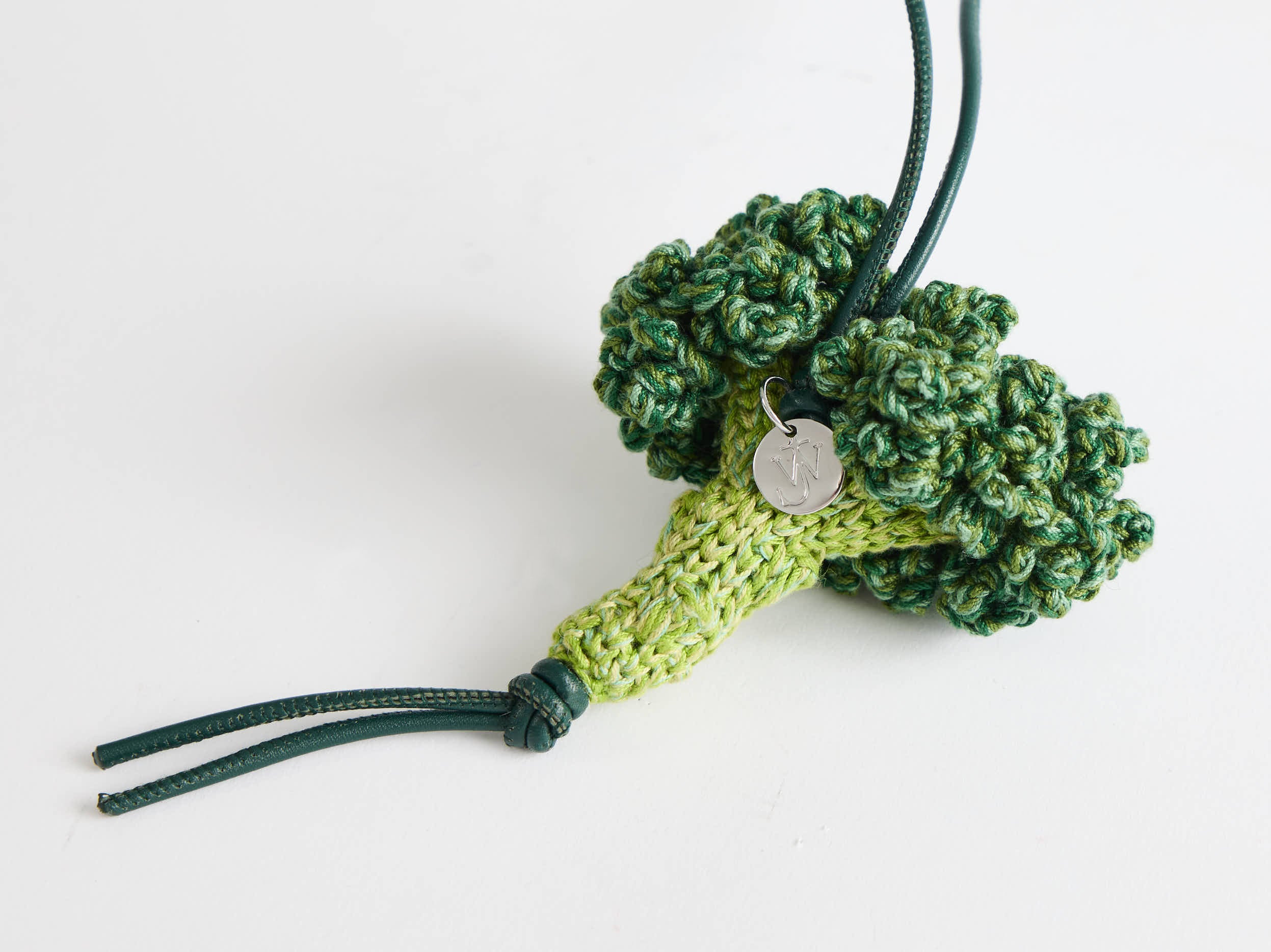 HAND-CROCHETED BROCCOLI CHARM in GREEN AC0457FA0531500O/S | JW