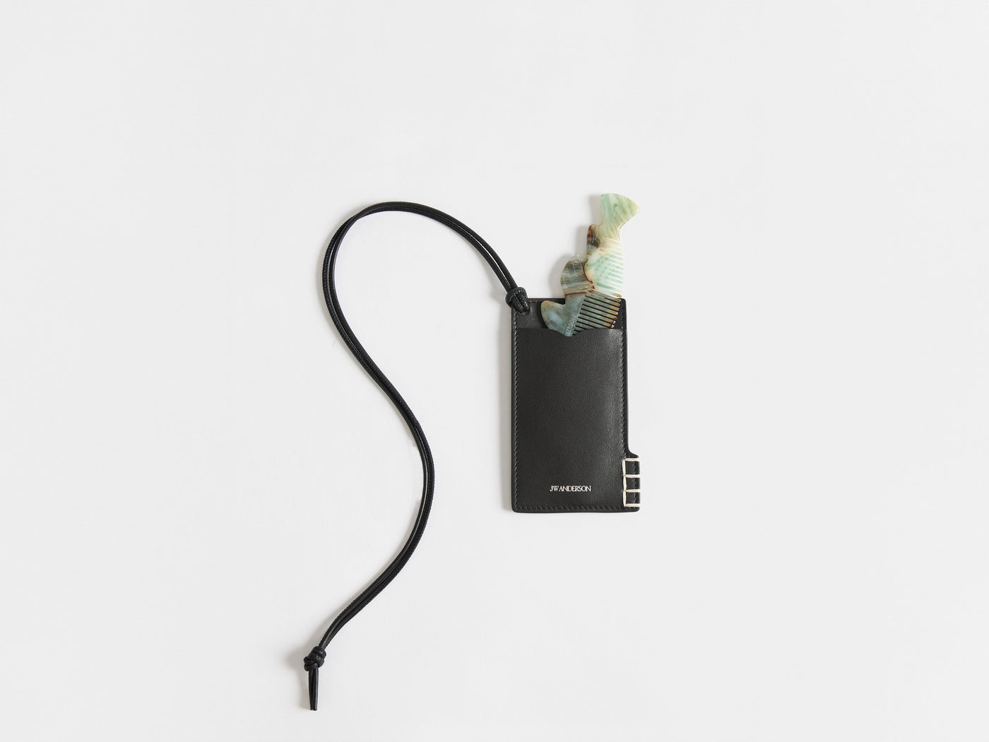 LEATHER LOAFER POUCH & FISH ACETATE COMB IN BLACK