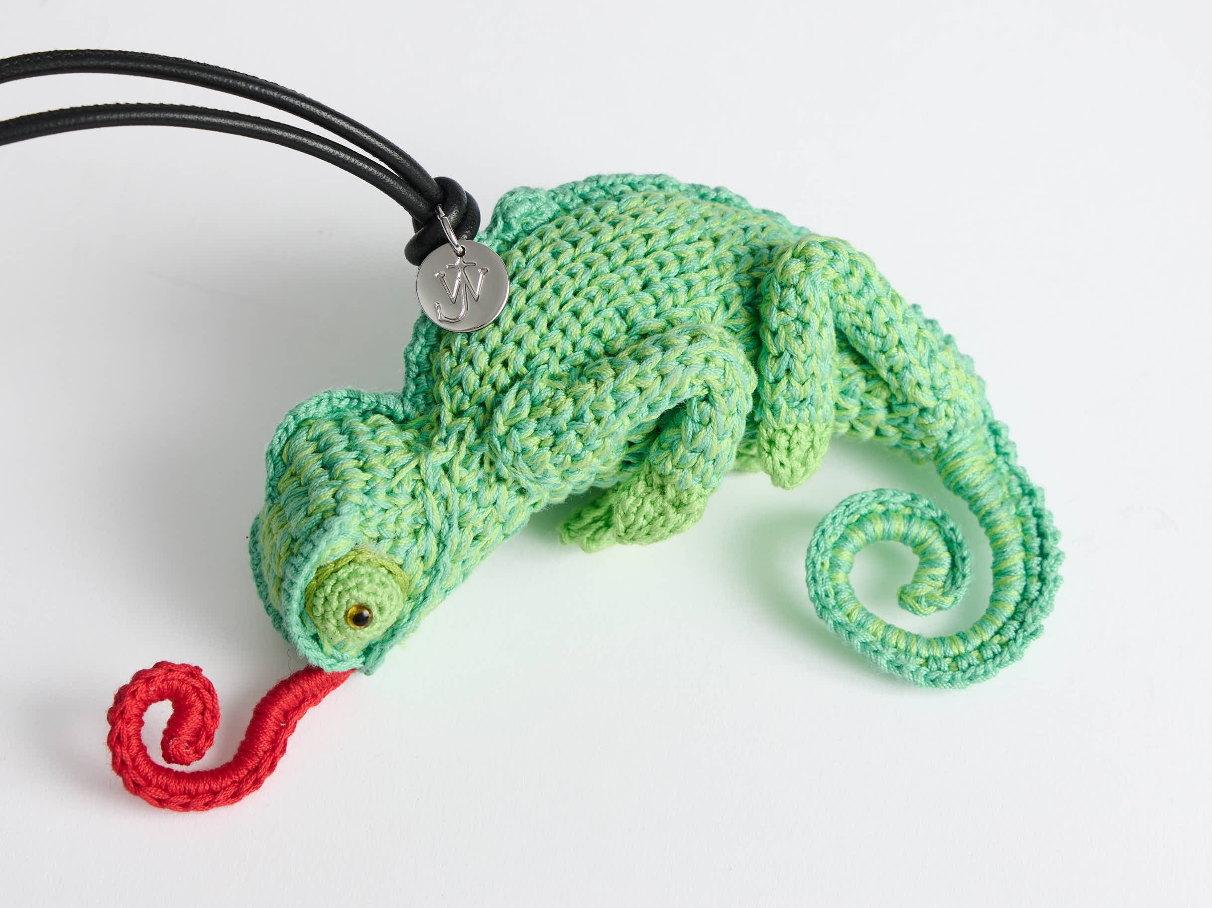 HAND-CROCHETED CHAMELEON CHARM in GREEN AC0460FA0531500O/S | JW