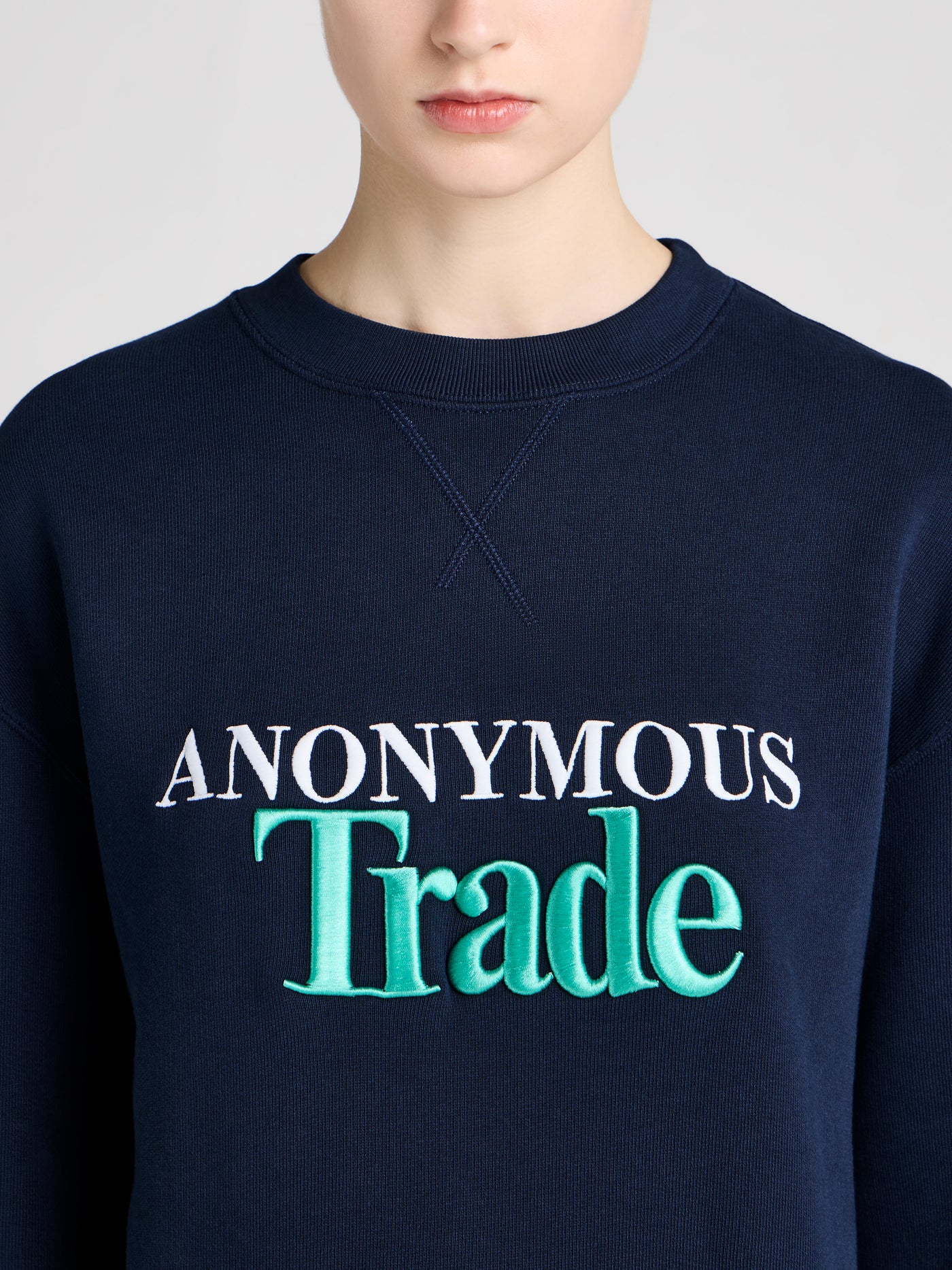 WOMENS 'ANONYMOUS TRADE' SWEATSHIRT IN NAVY