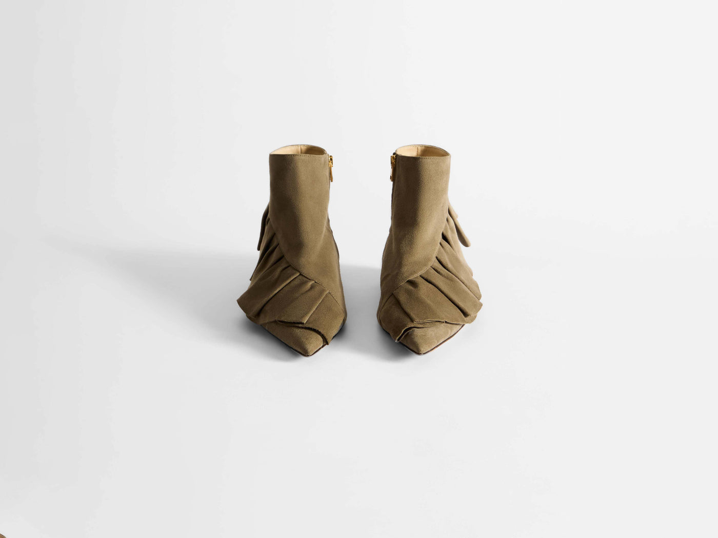 ruffle boot w grey Product Top Down 4