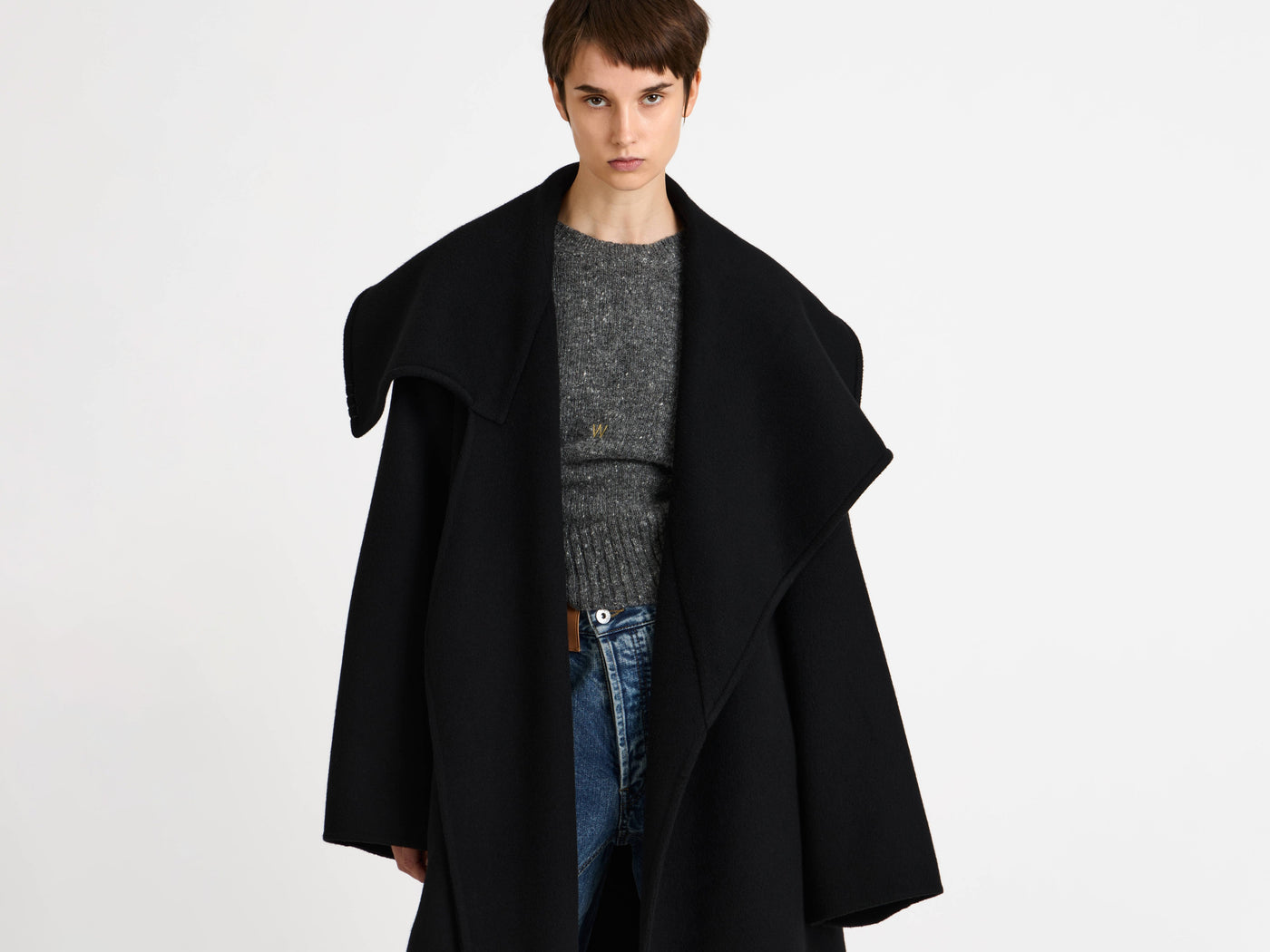 wrap coat black Model Detail 6