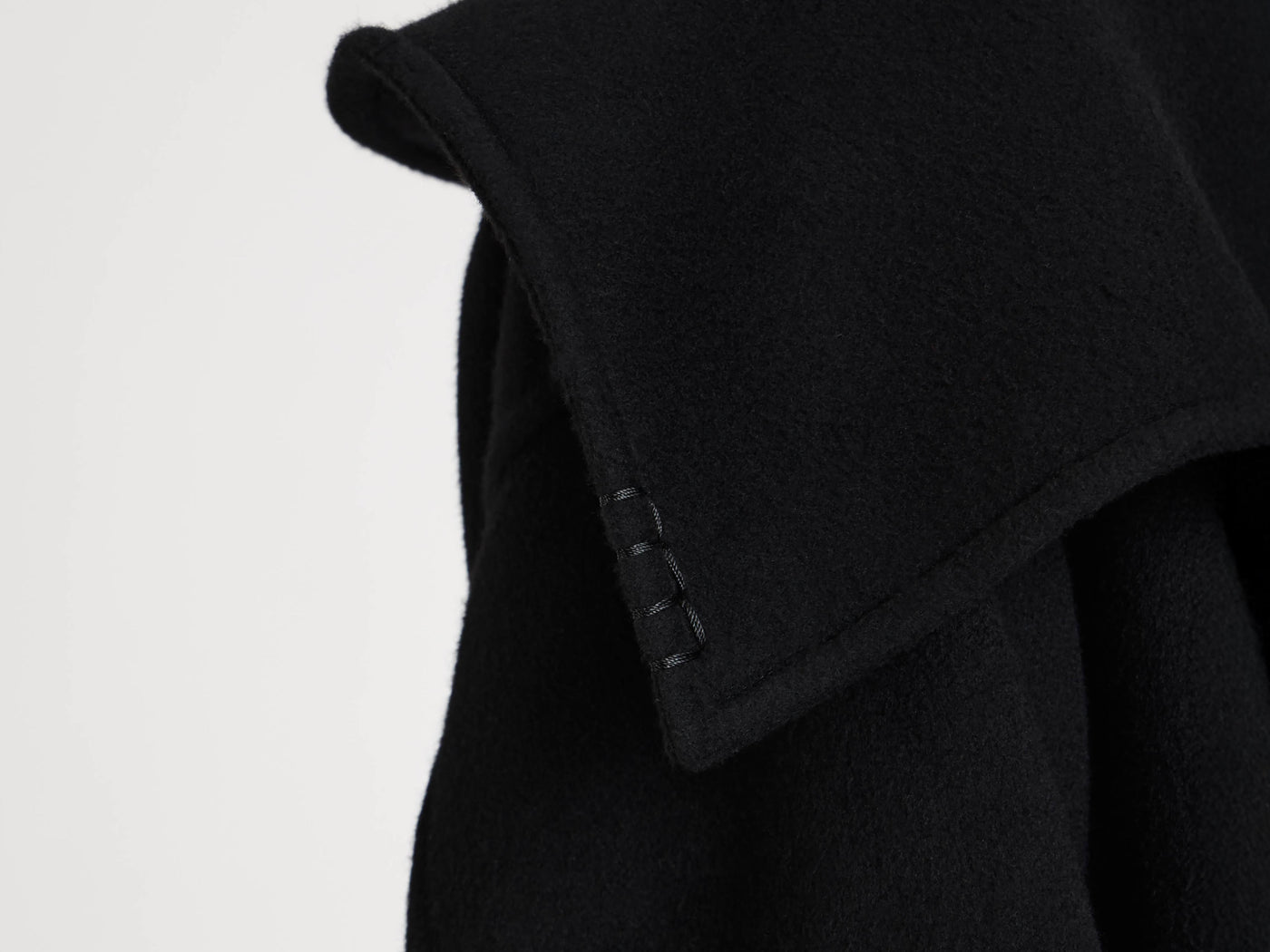wrap coat black Model Detail 9