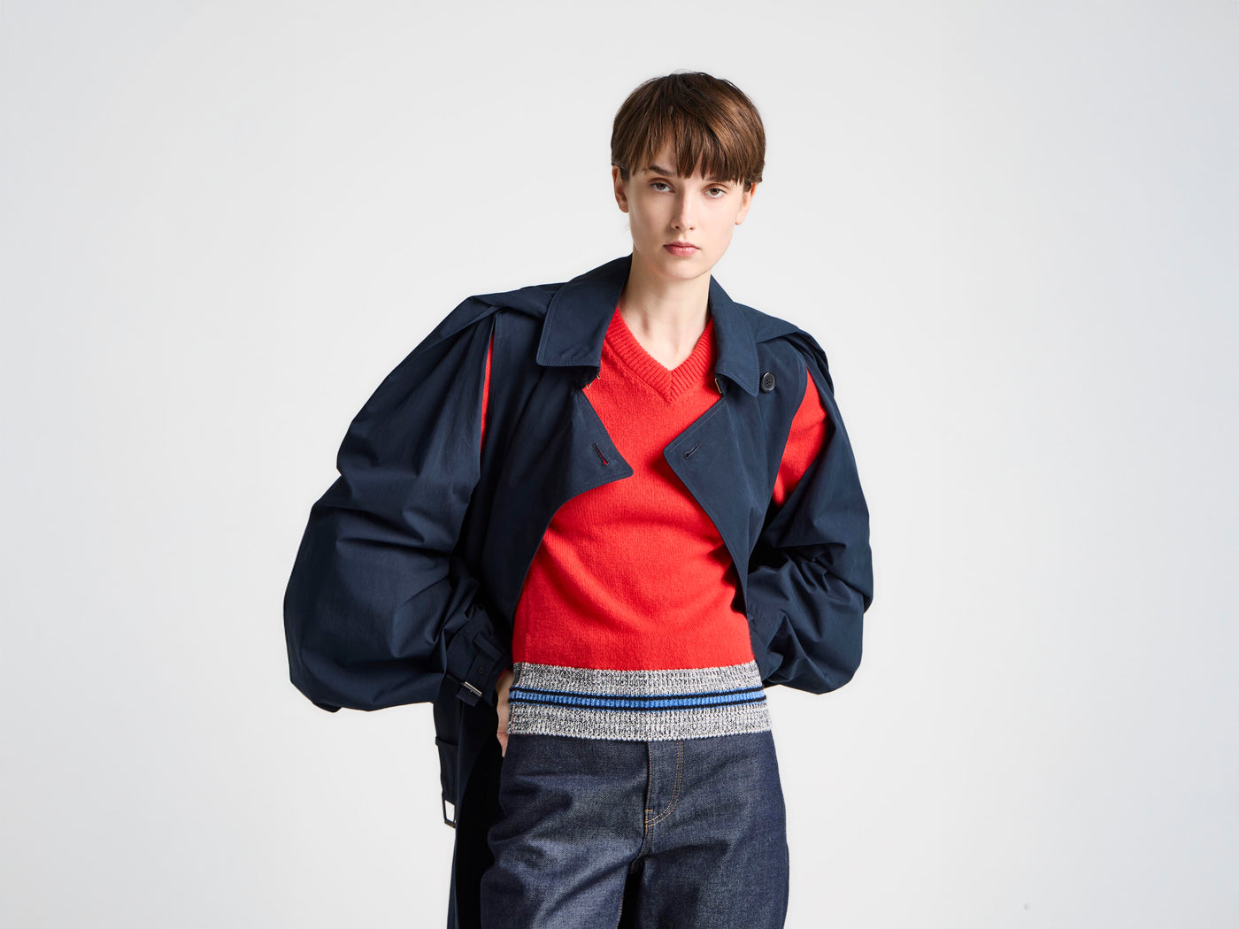 WOMENS CAPE TRENCH COAT IN DARK NAVY