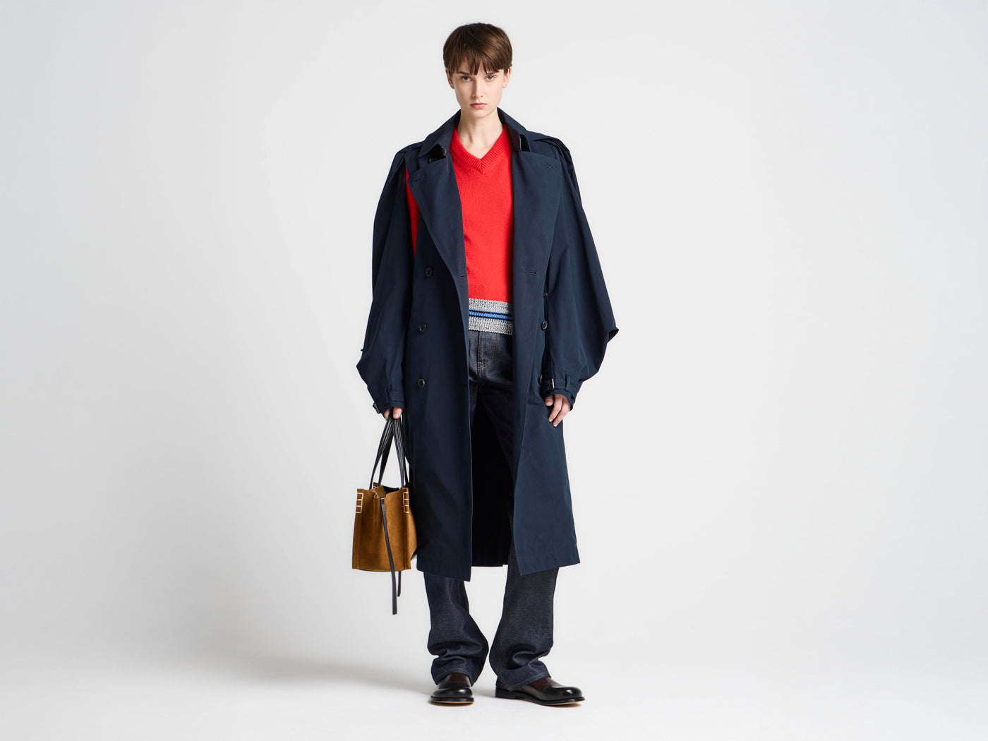WOMENS CAPE TRENCH COAT IN DARK NAVY
