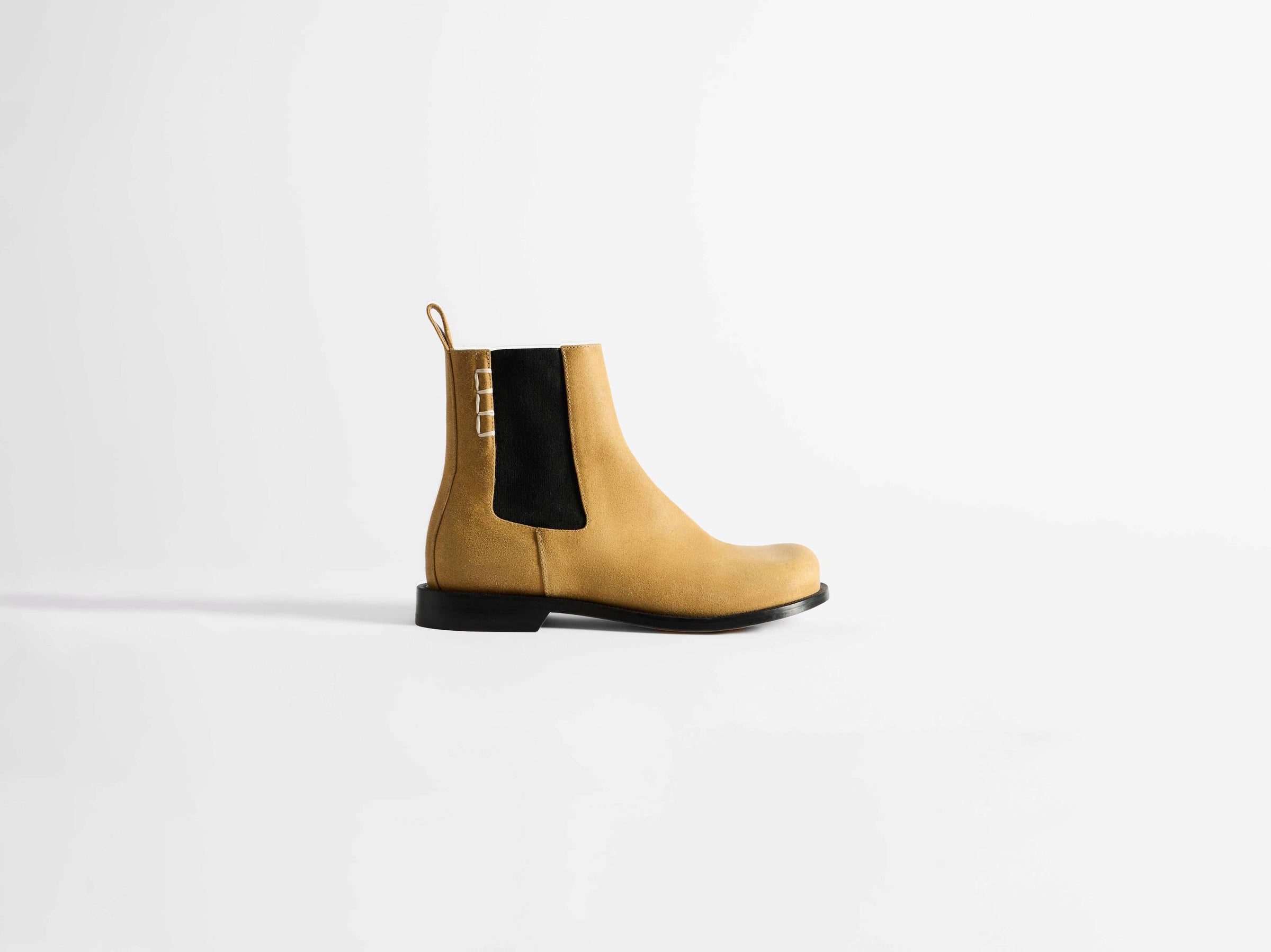 WOMENS CHELSEA LOAFER BOOTS IN MUSTARD