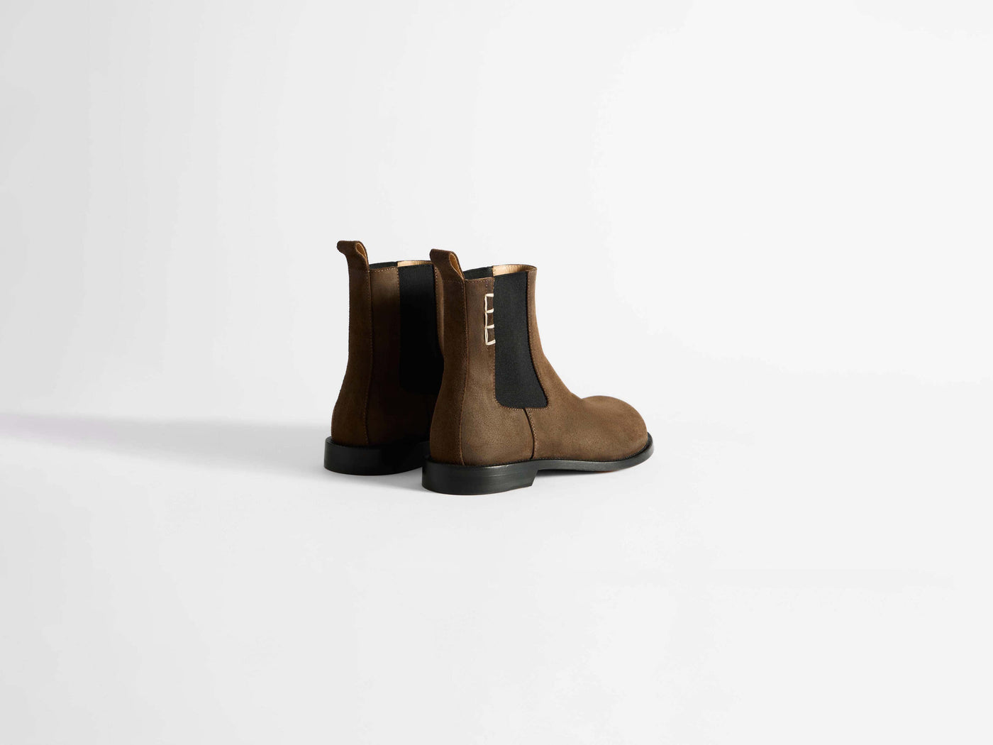 chelsea loafer boot w chocolate brown Product Angle 3