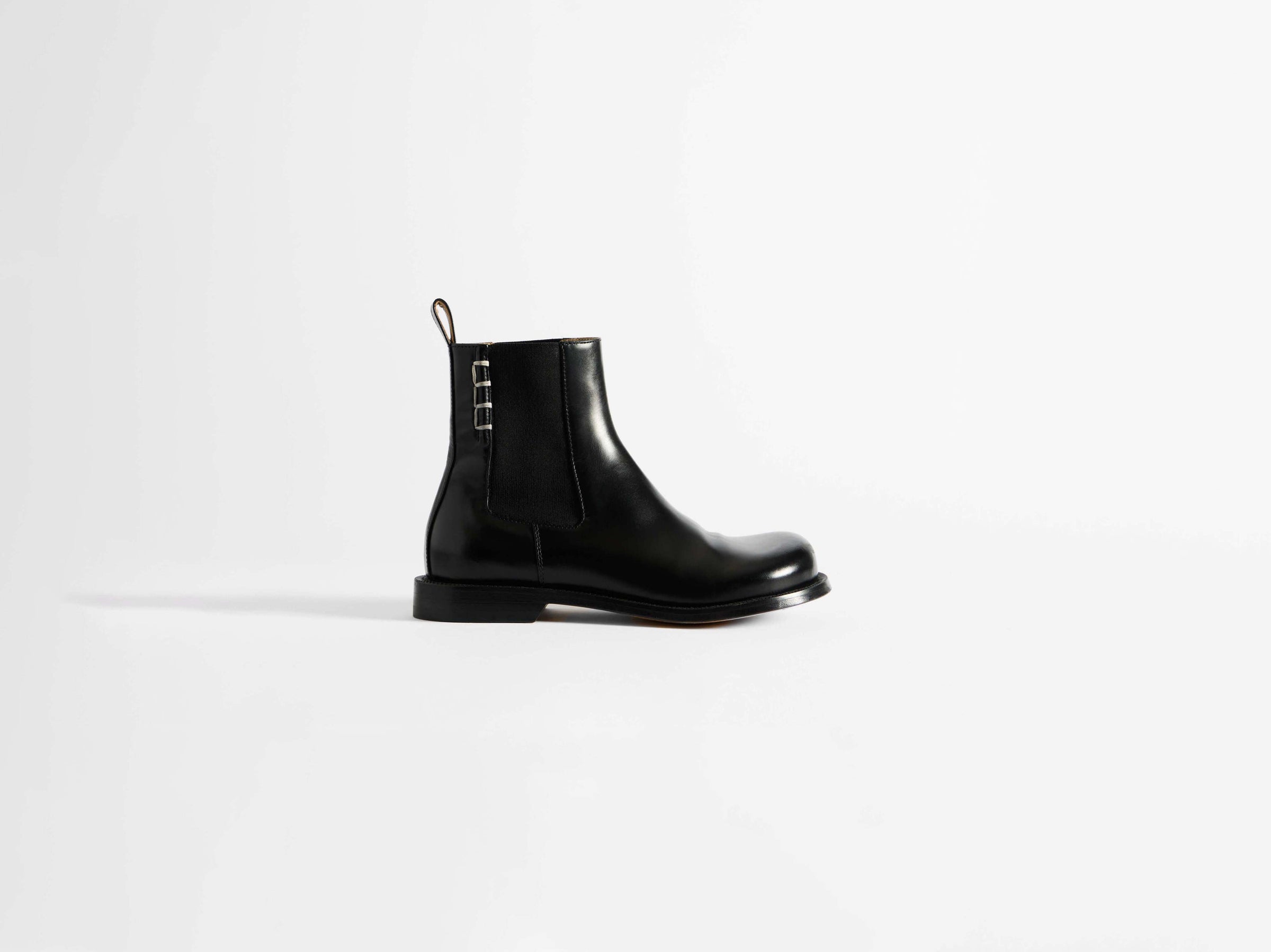 WOMENS CHELSEA LOAFER BOOTS IN BLACK