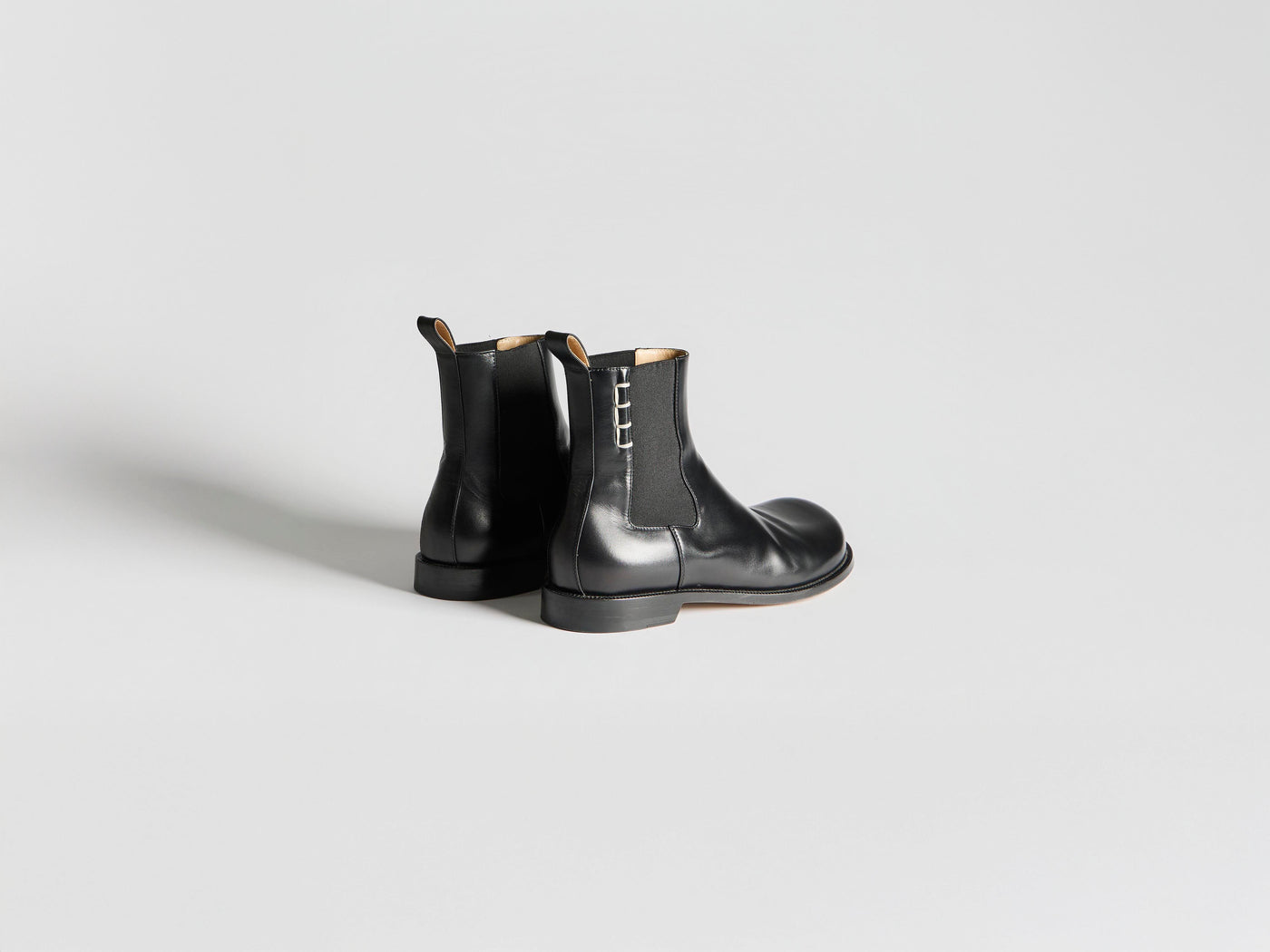MENS CHELSEA LOAFER BOOTS IN BLACK