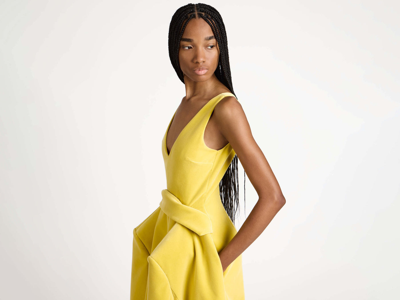 structured dress soft lemon Model Detail 7
