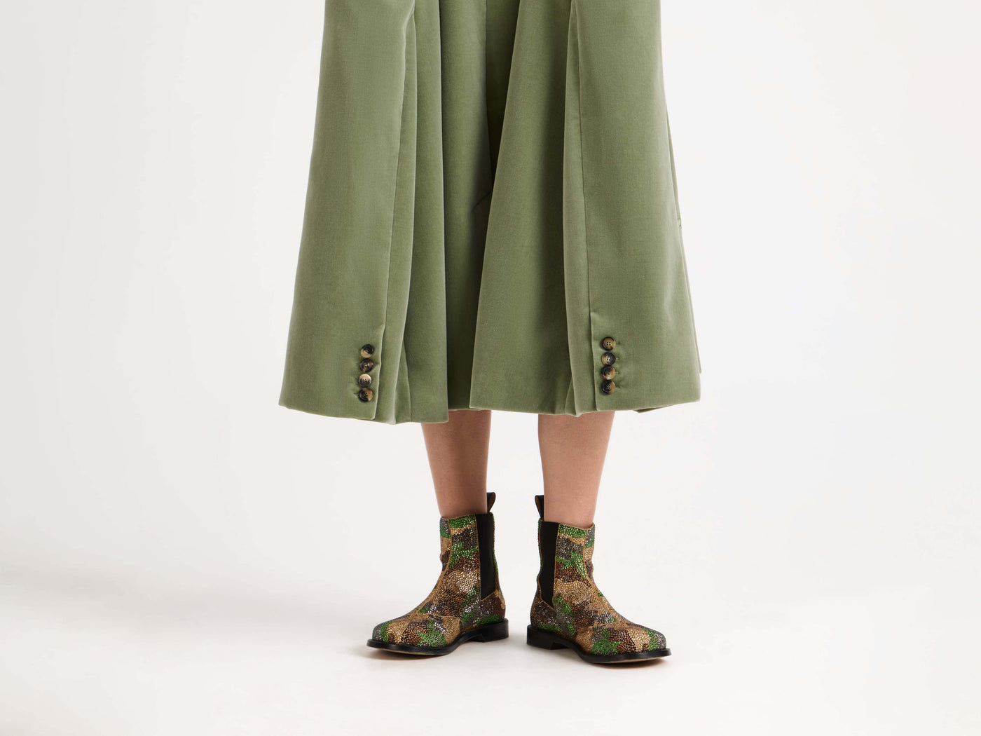 structured dress artichoke Model Back 8