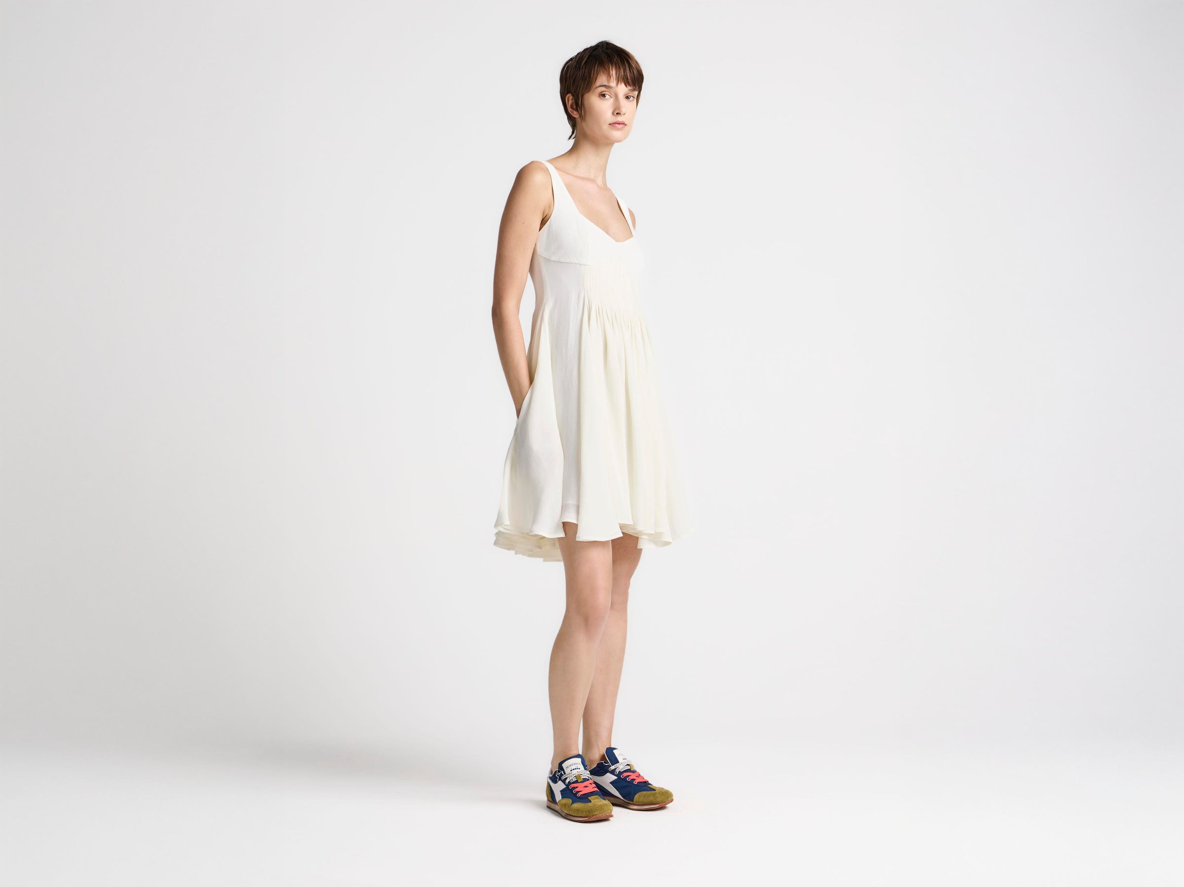 WOMENS BABYDOLL DRESS IN IVORY