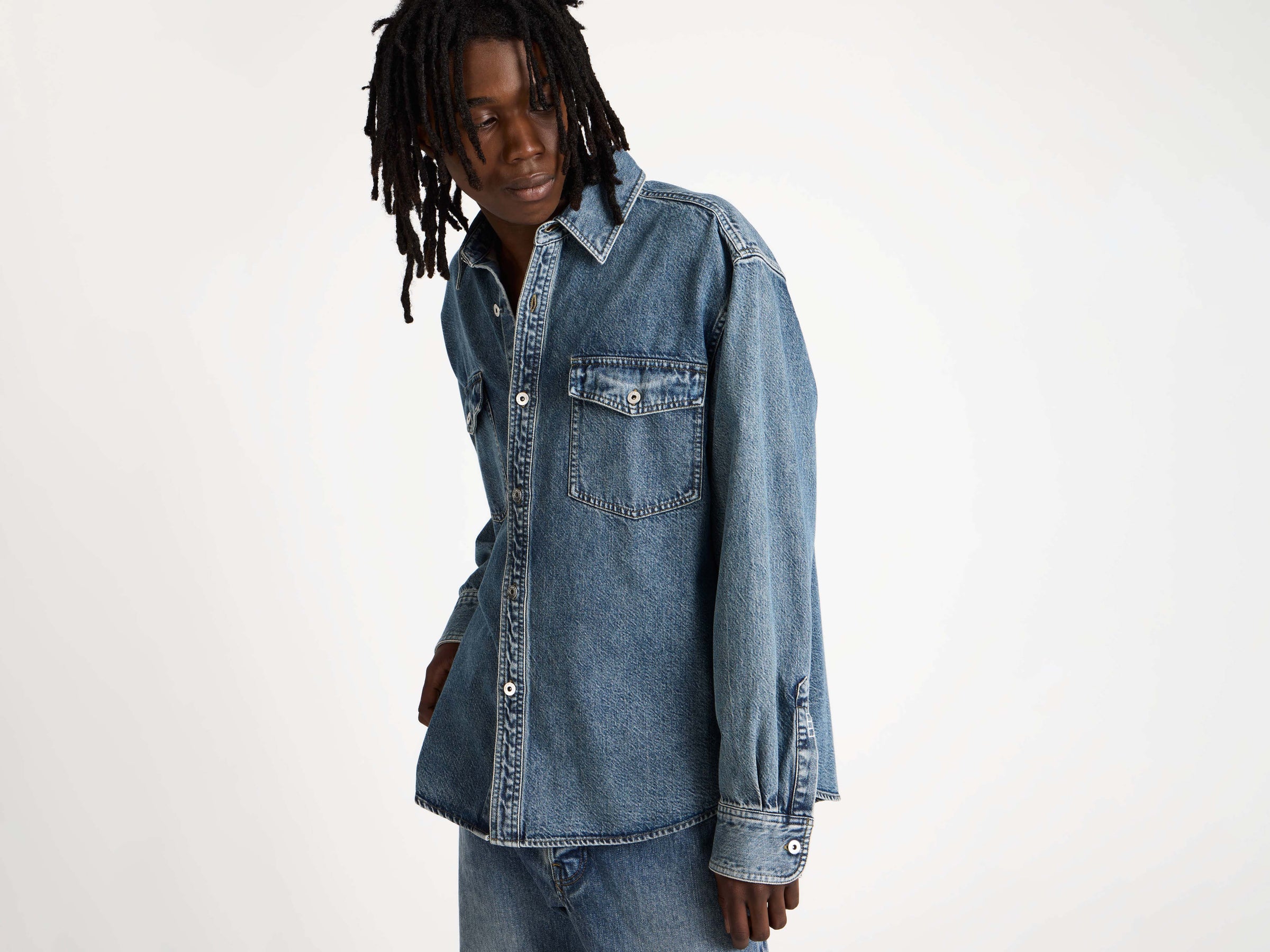 OVERSIZED SHIRT IN MID BLUE
