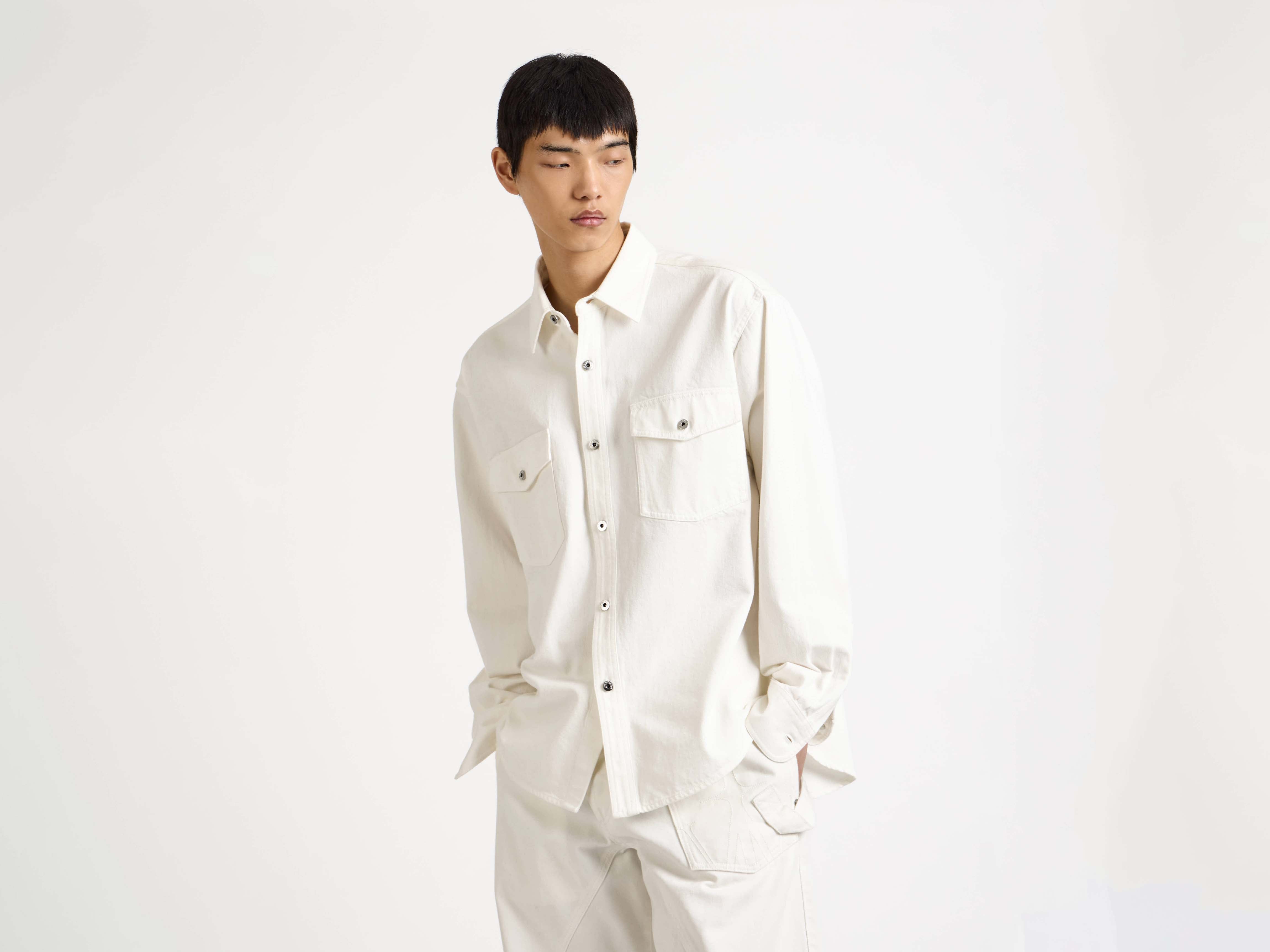 MENS OVERSIZED DENIM SHIRT IN WHITE in WHITE DS0011PG1856001XS MENS OVERSIZED DENIM SHIRT IN WHITE in WHITE DS0011PG1856001XS