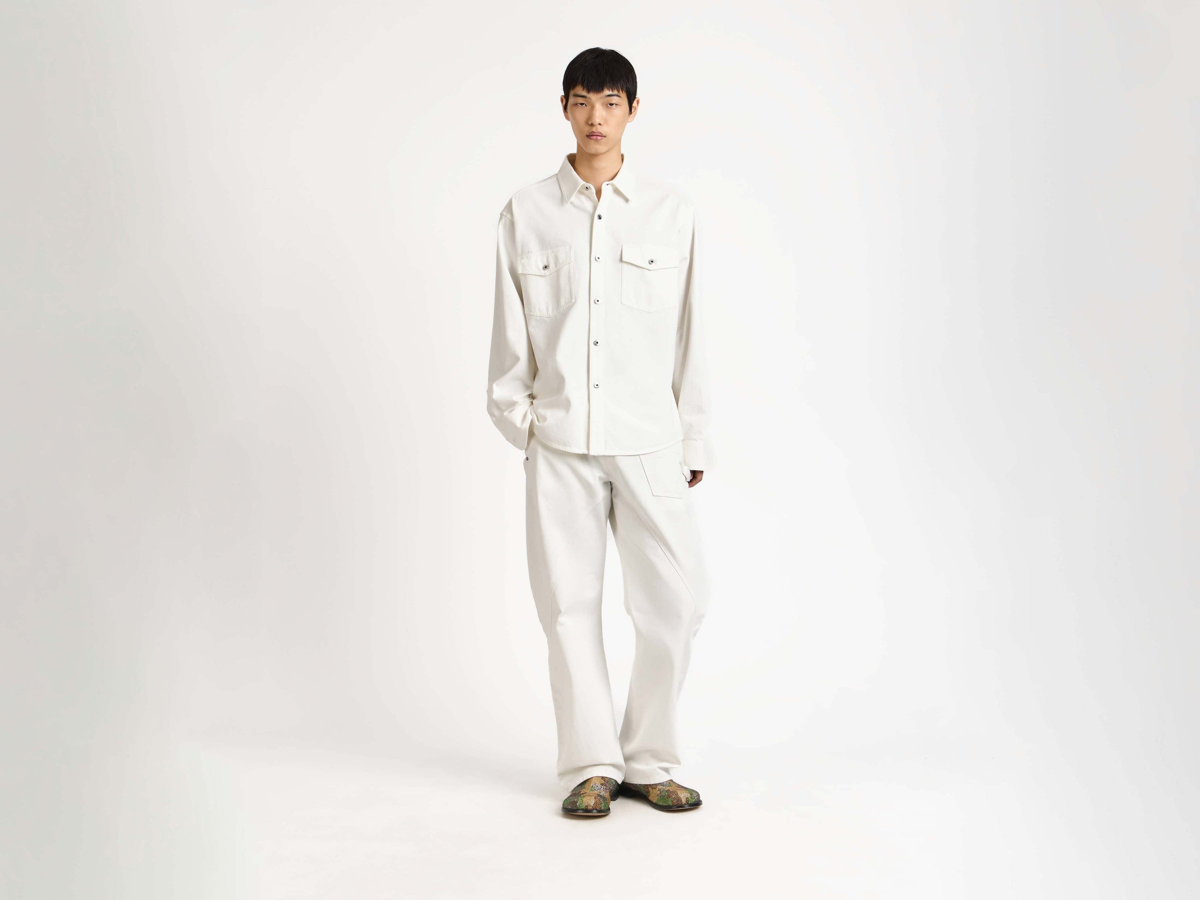 oversized shirt white Model Front 2