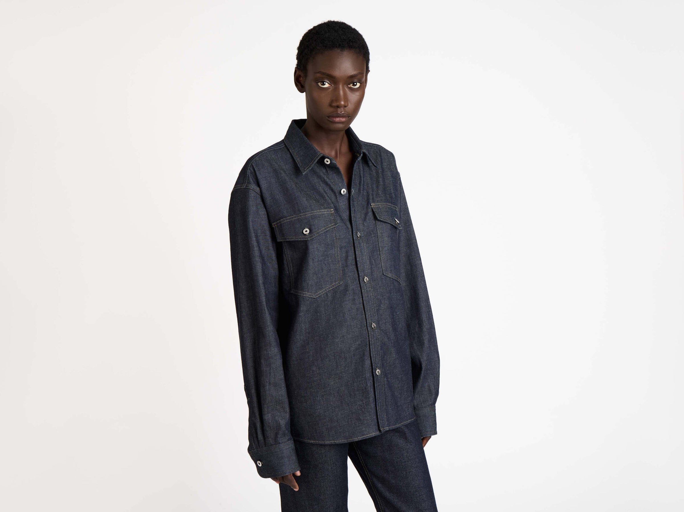 OVERSIZED DENIM SHIRT IN INDIGO