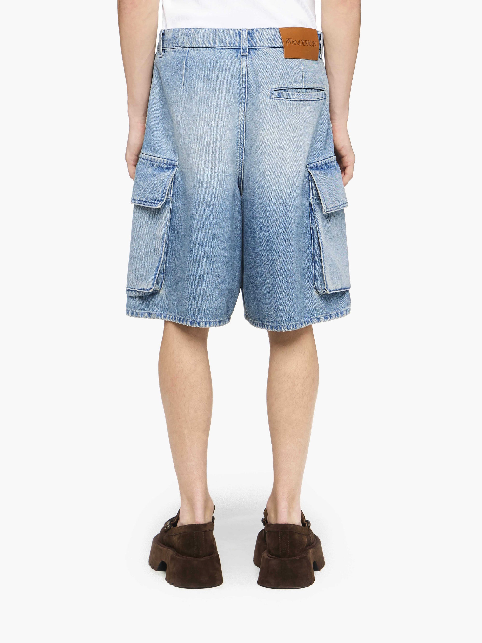 CARGO DENIM SHORTS