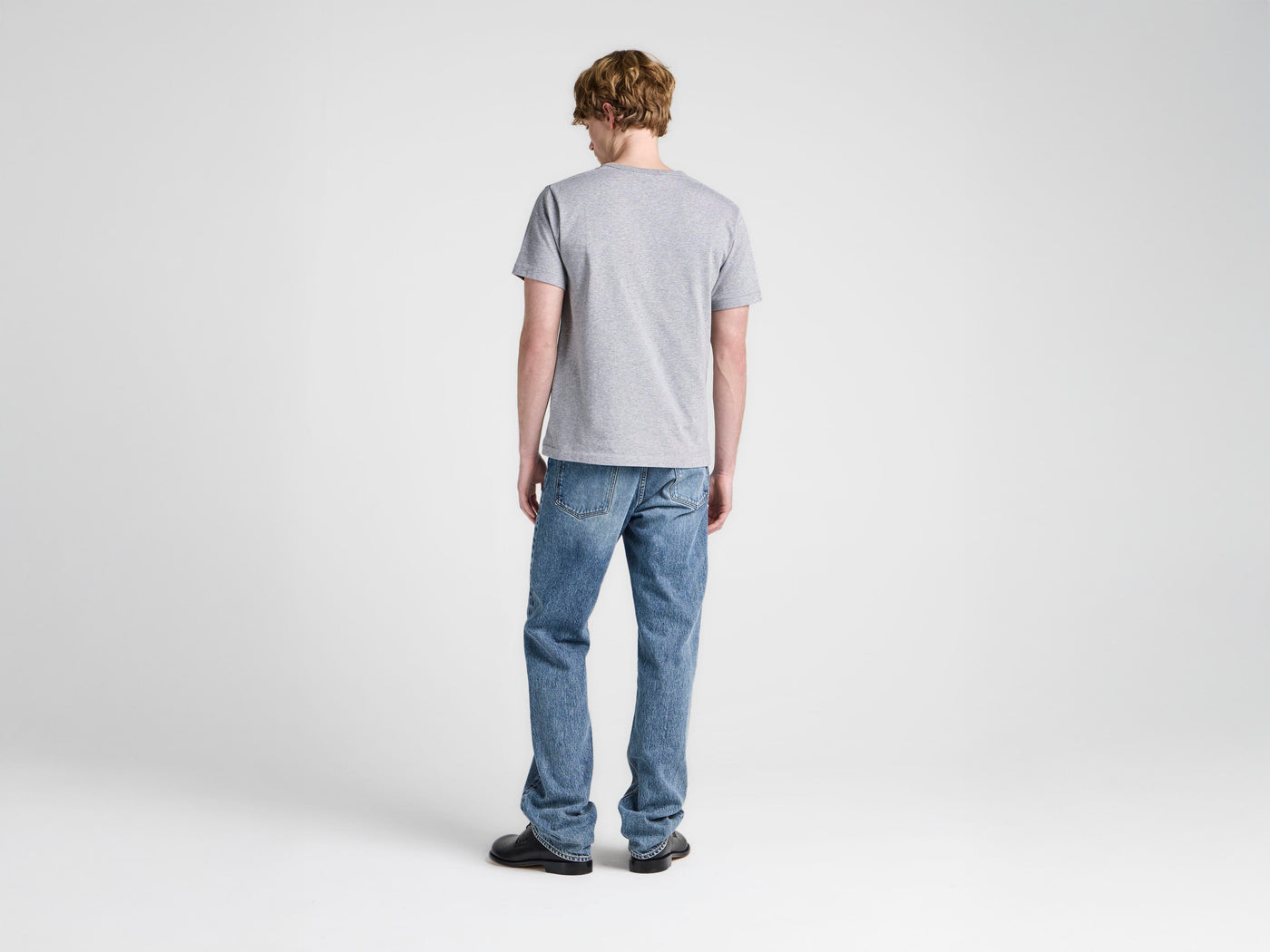 MENS STRAIGHT LEG DENIM JEANS IN MID BLUE