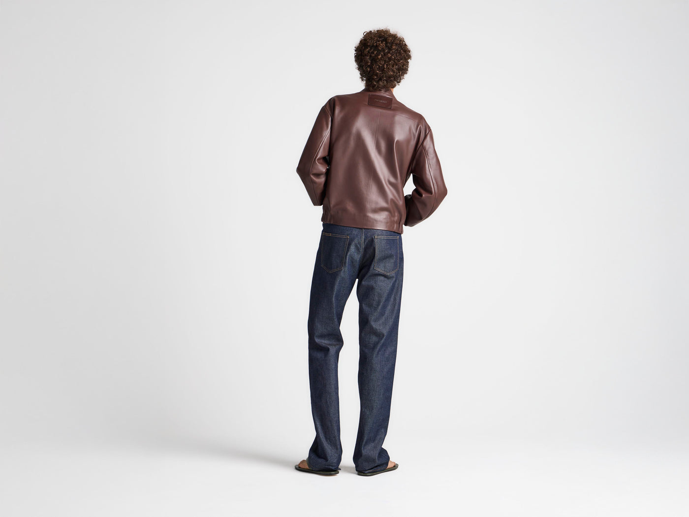 MENS STRAIGHT LEG DENIM JEANS IN INDIGO