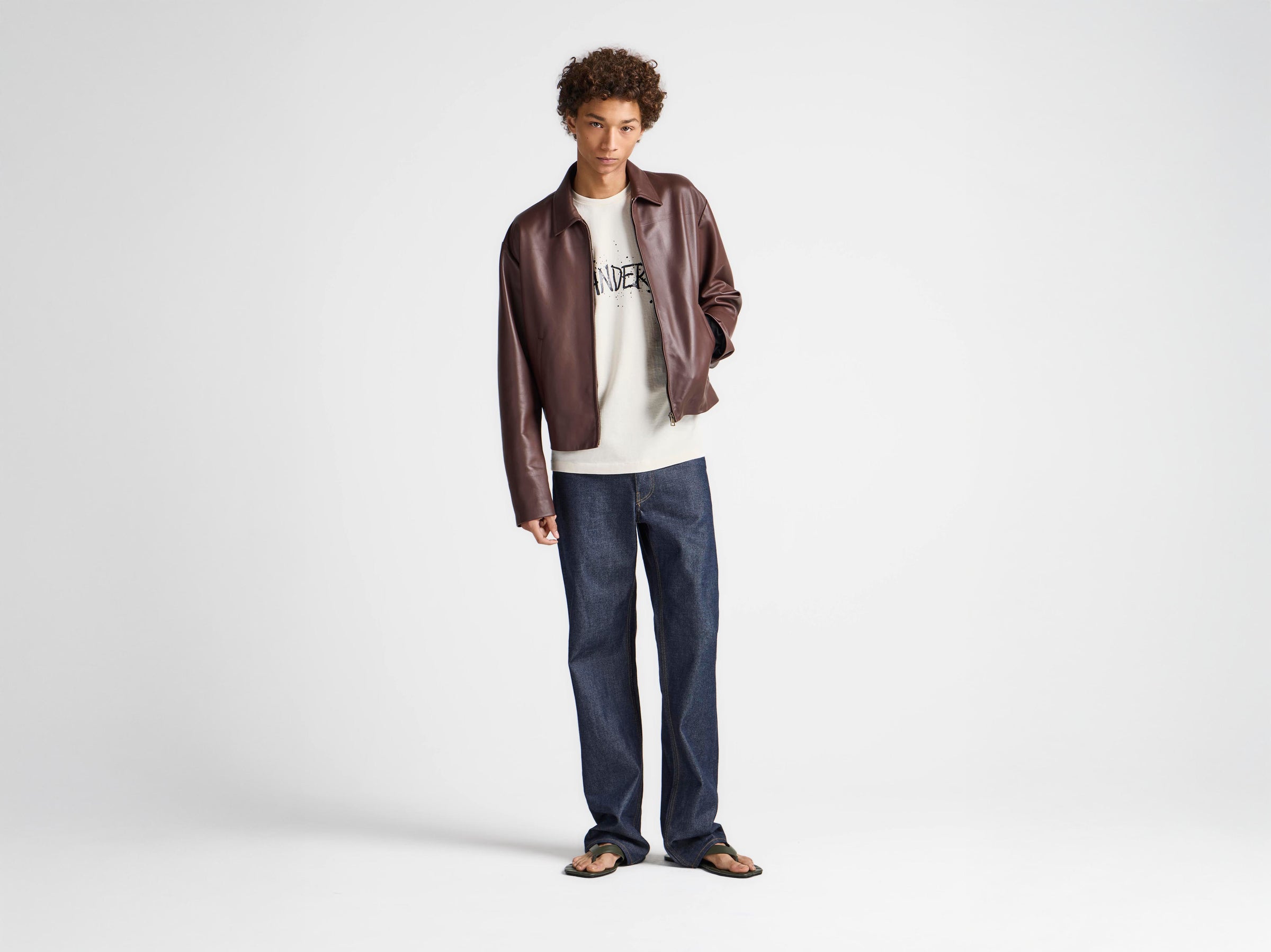 MENS STRAIGHT LEG DENIM JEANS IN INDIGO