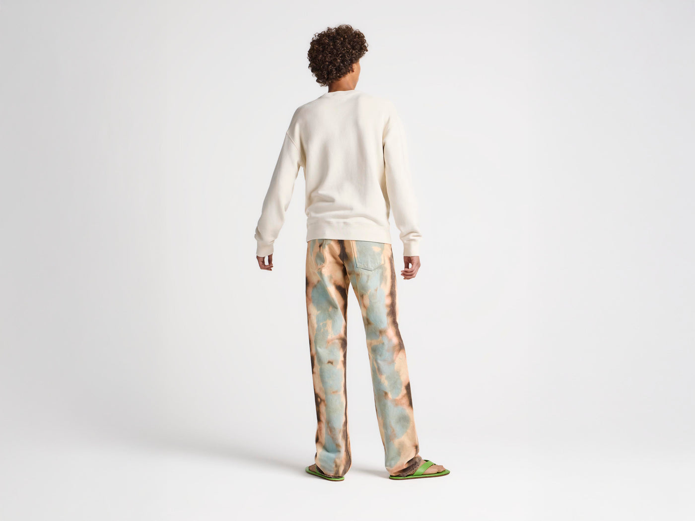MENS STRAIGHT LEG BLEACHED DENIM JEANS IN PEACH
