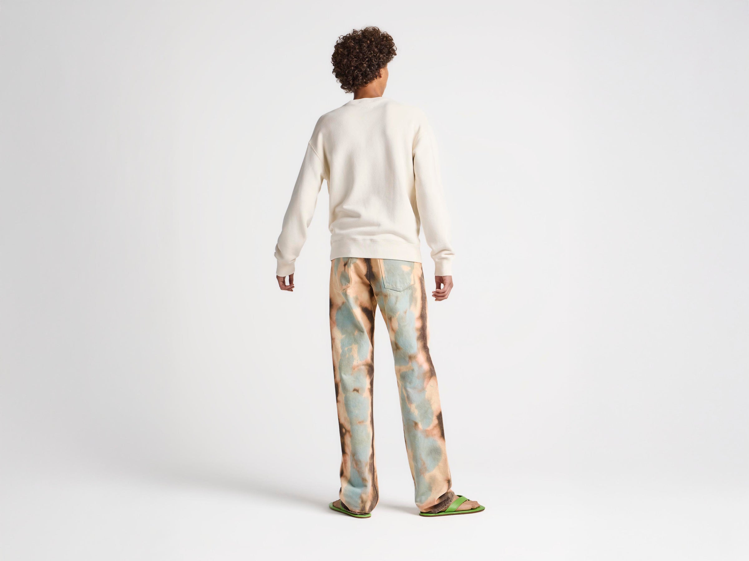 MENS STRAIGHT LEG BLEACHED DENIM JEANS IN PEACH