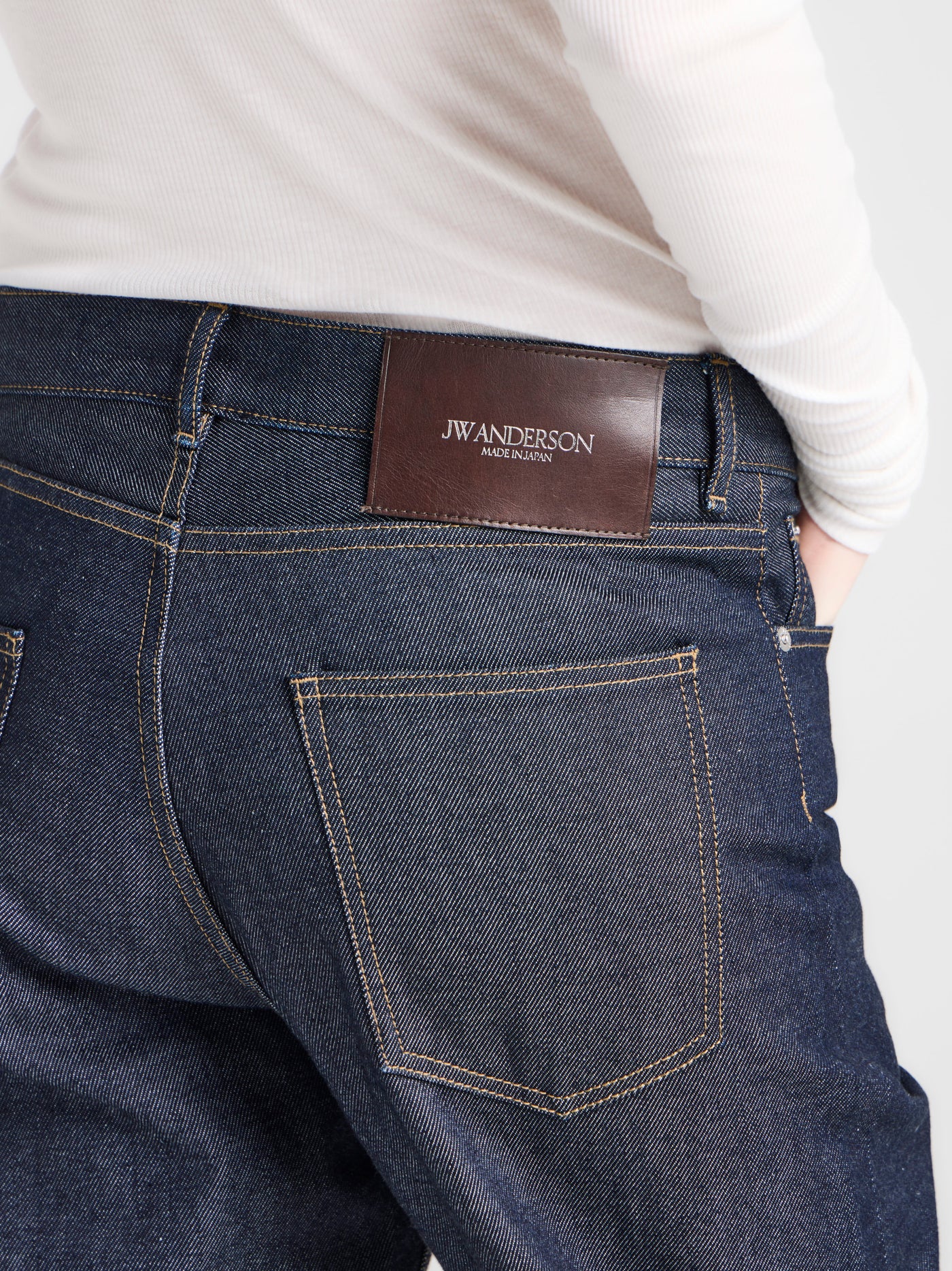 WOMENS STRAIGHT LEG DENIM JEANS IN INDIGO