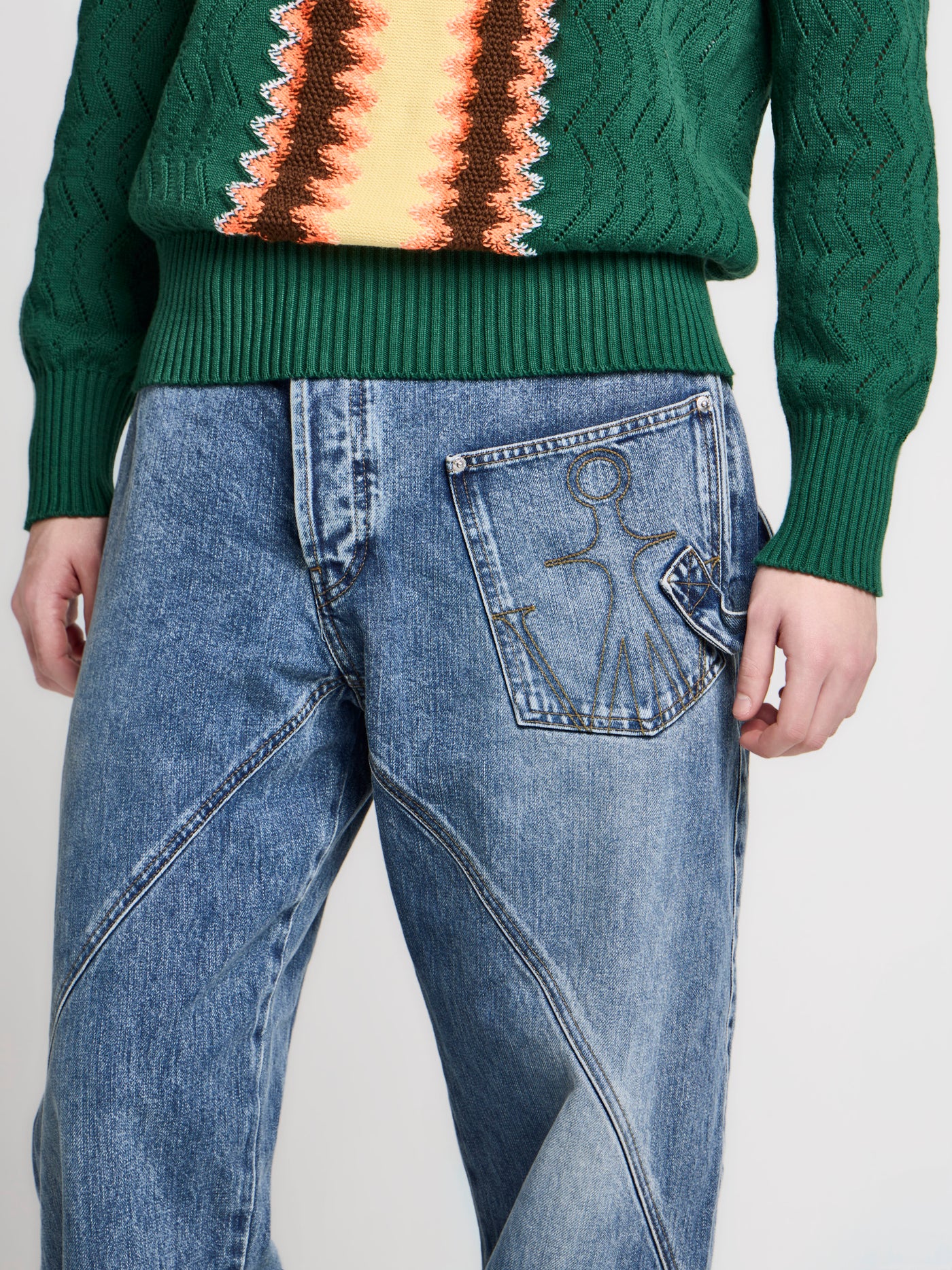 MENS TWISTED WORKWEAR DENIM JEANS IN MID BLUE