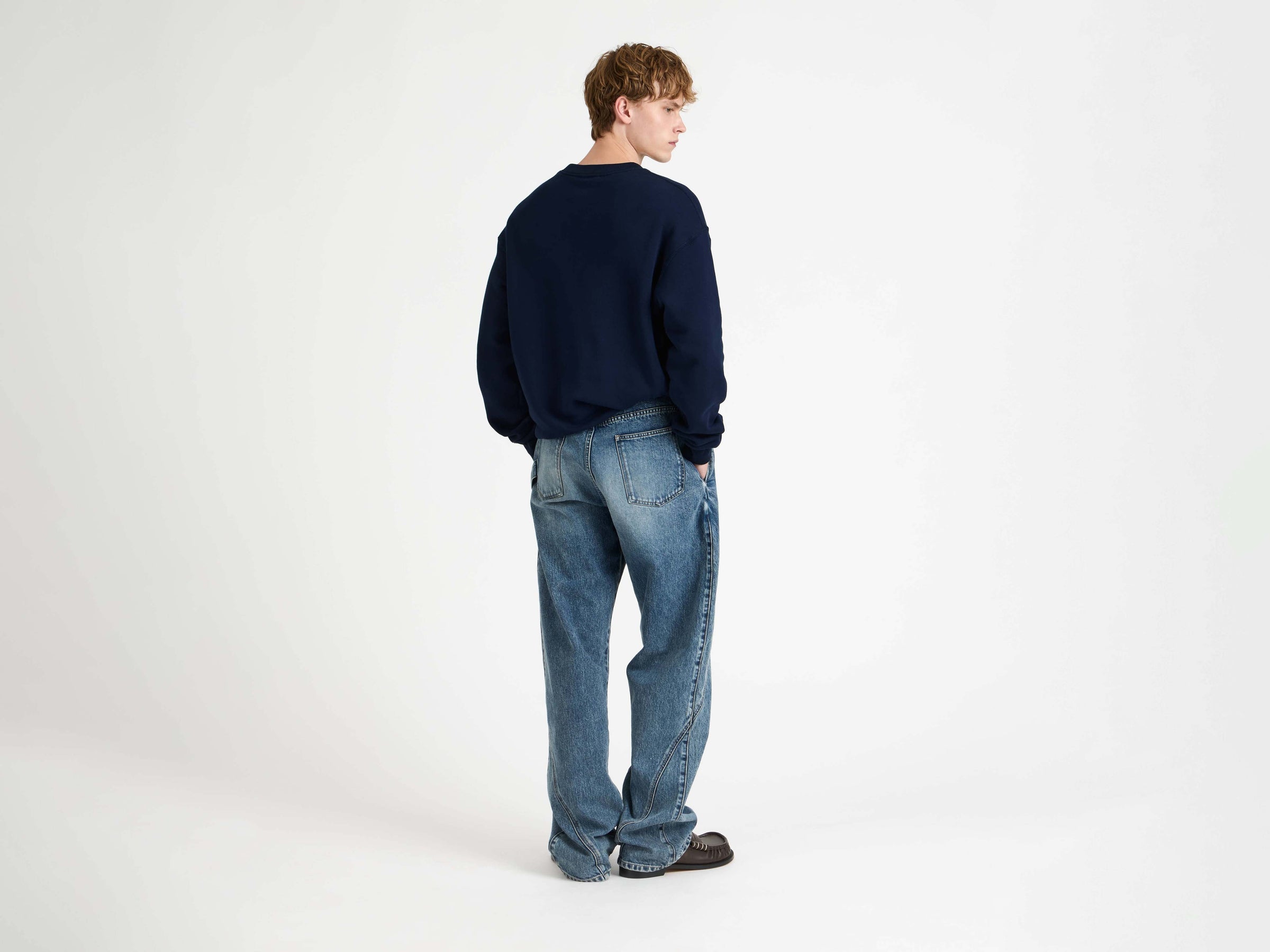TWISTED WORKWEAR JEANS IN MID BLUE