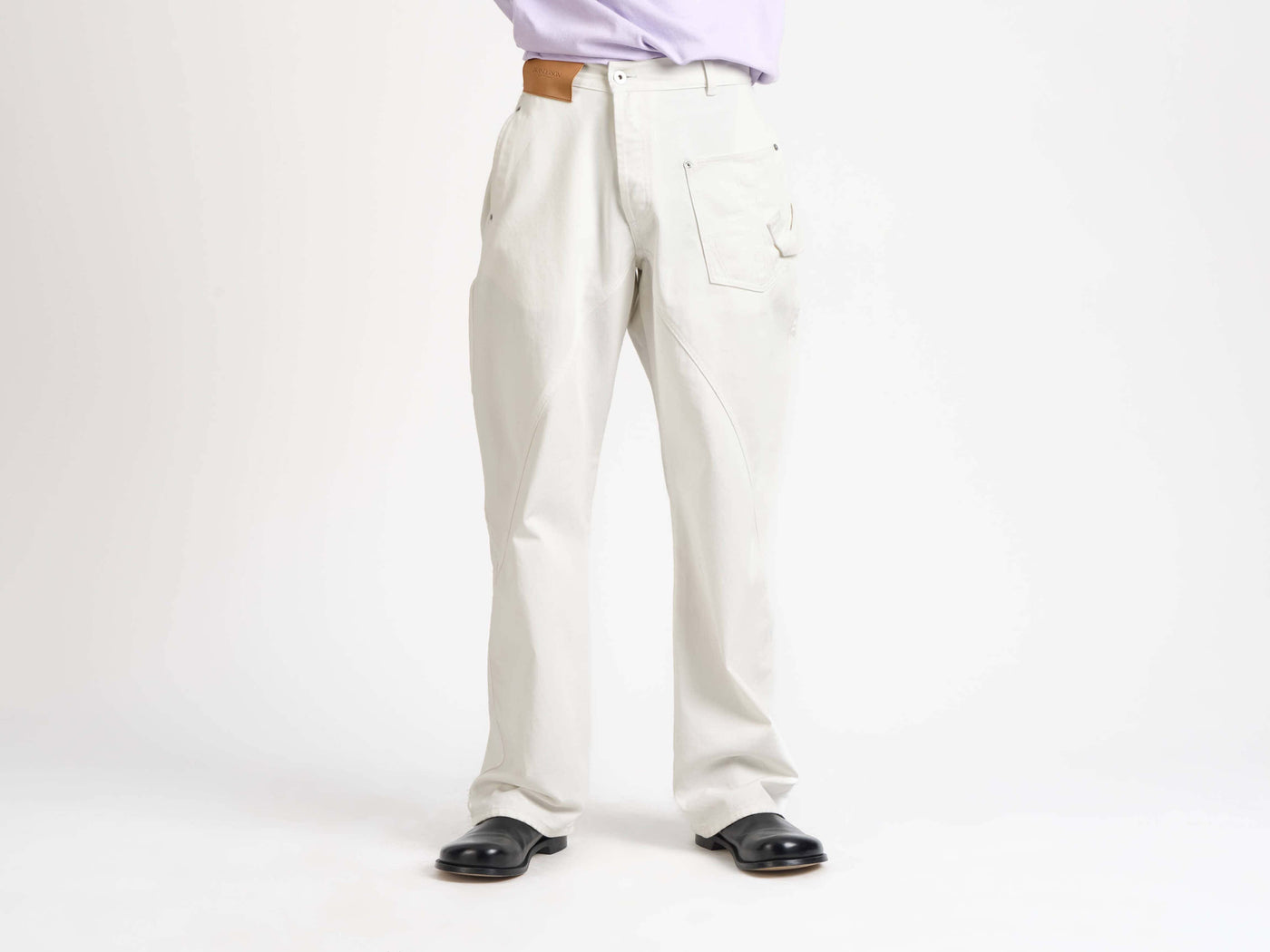 twisted workwear jeans off white Model Detail 1