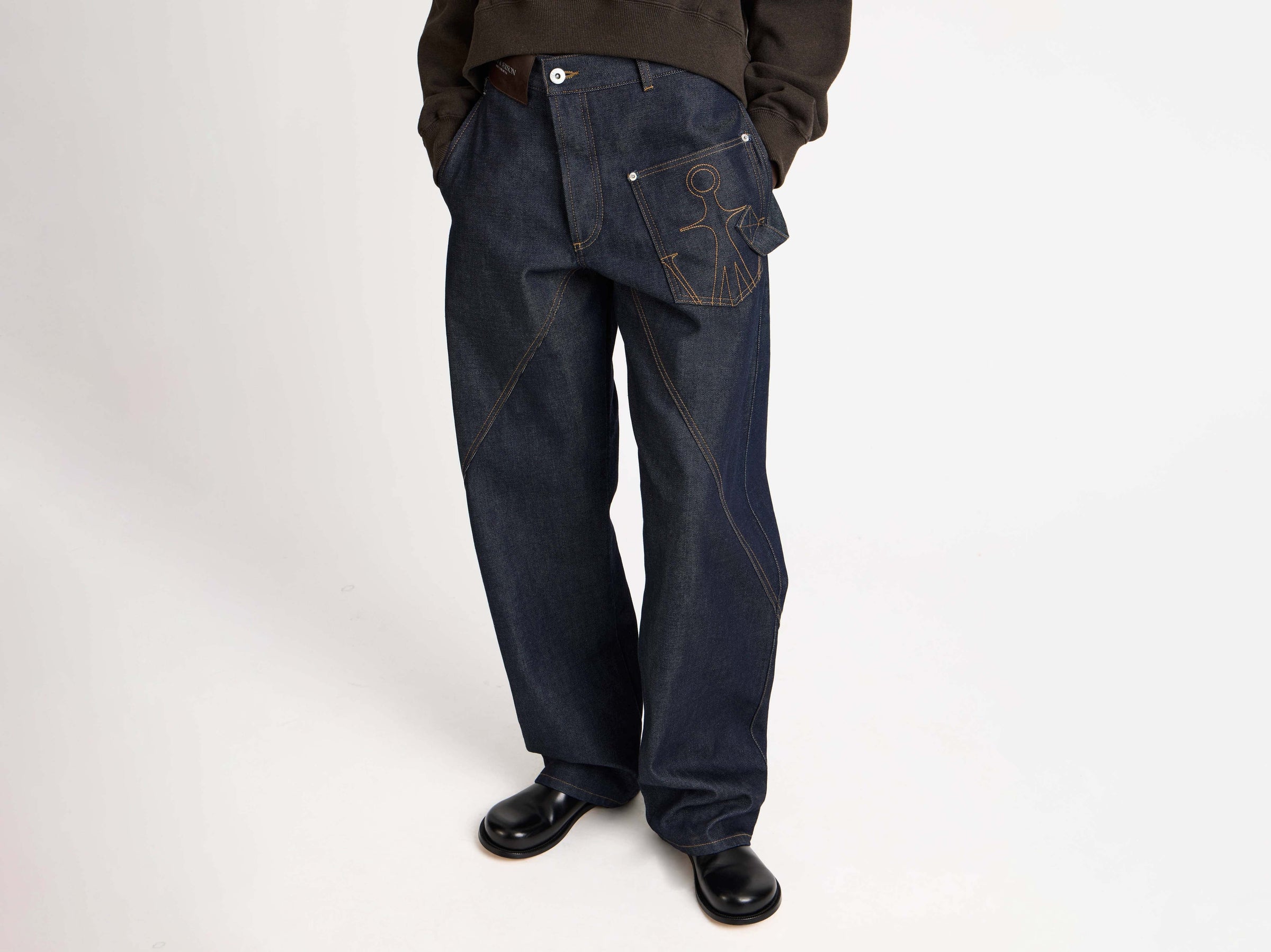 twisted workwear jeans indigo 1 Model Detail 4