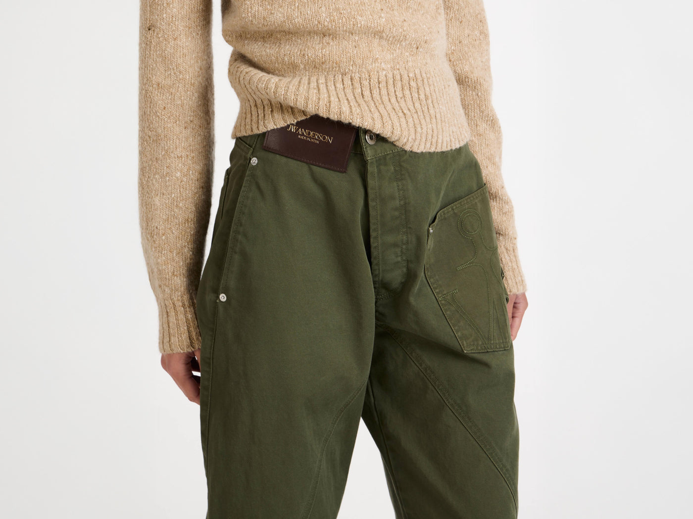 twisted workwear jeans washed green Model Detail 1